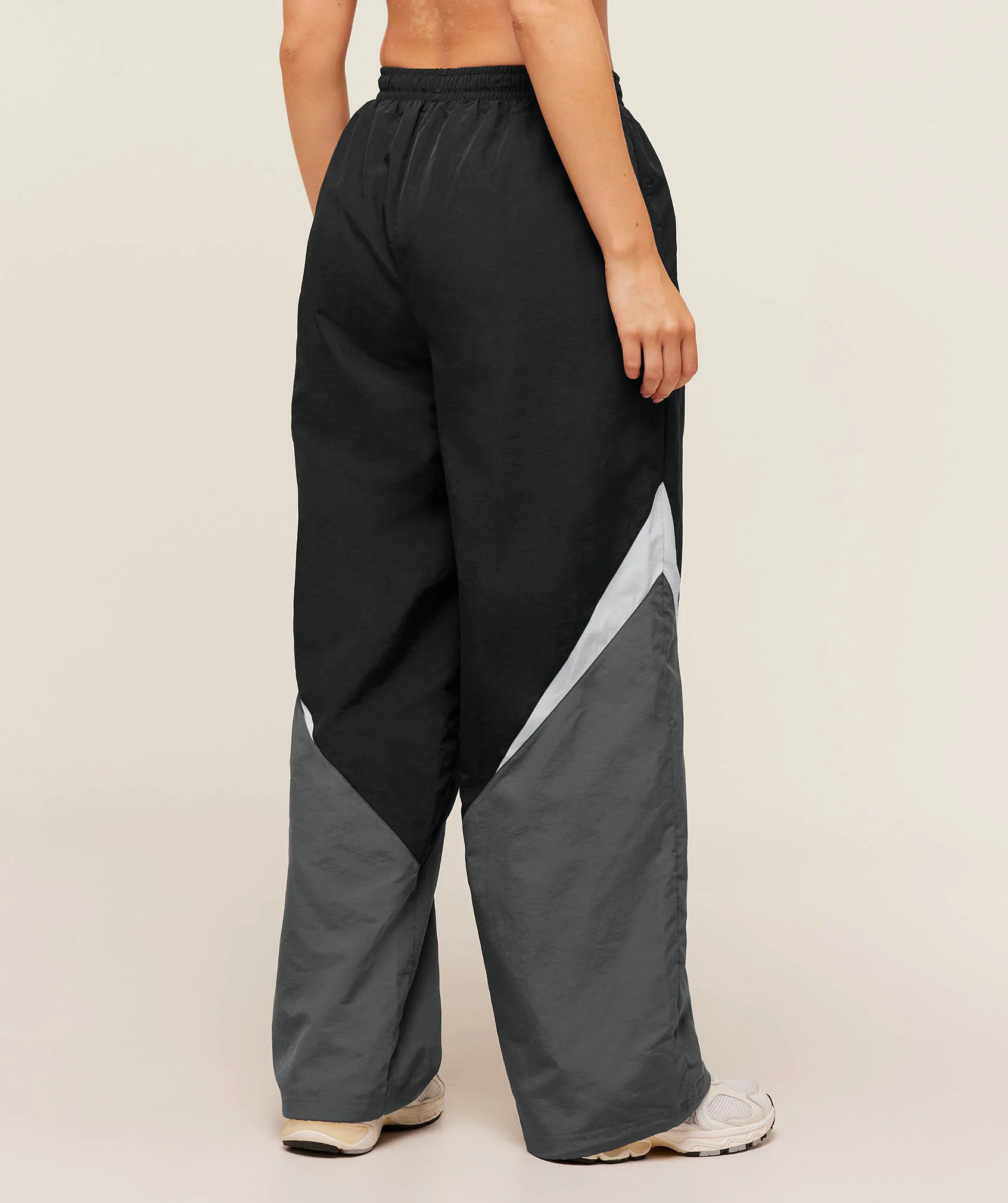Contrast Track Pants | Gymshark US