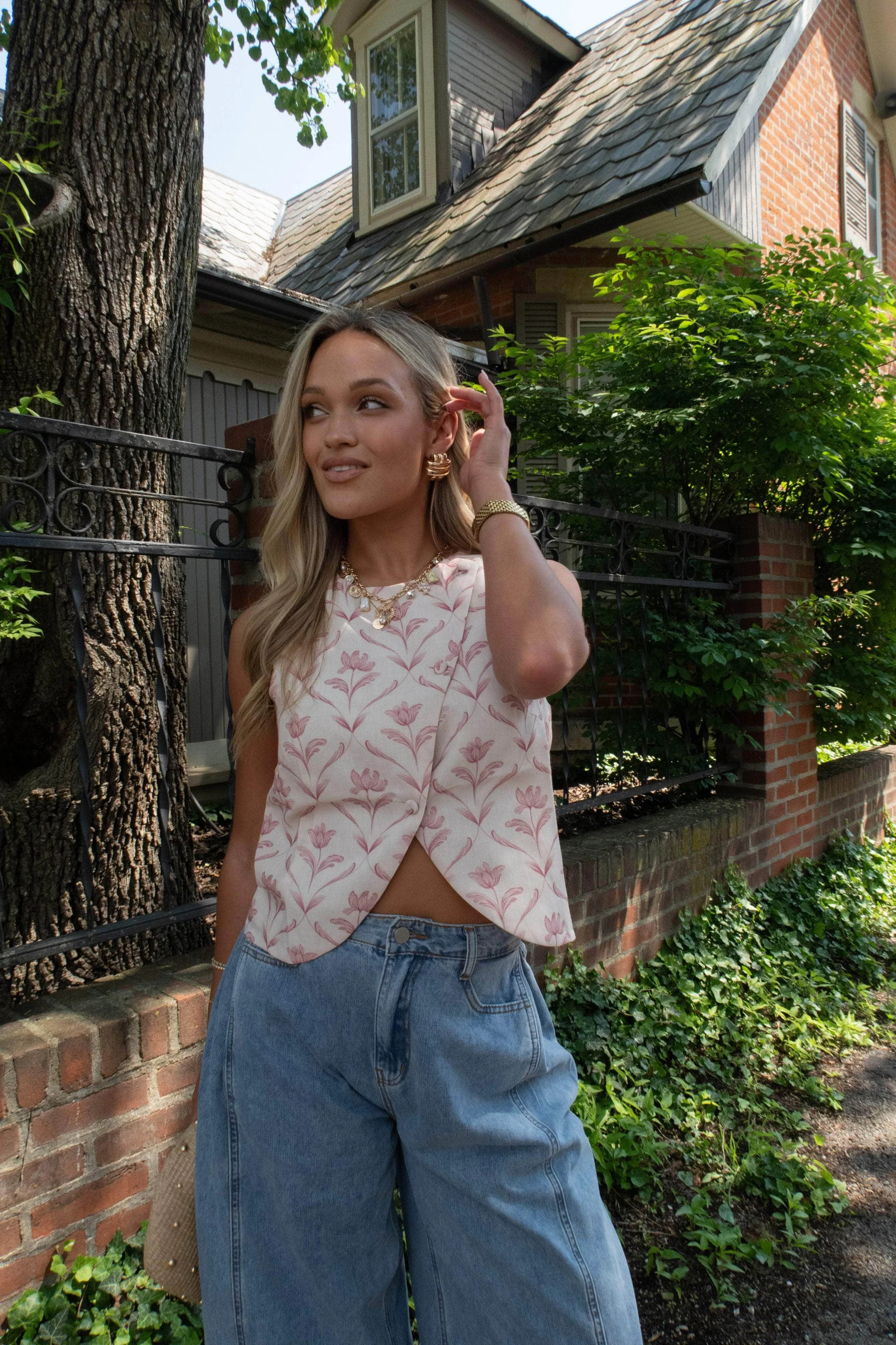 Floret Muse Top | Lane 201 Boutique