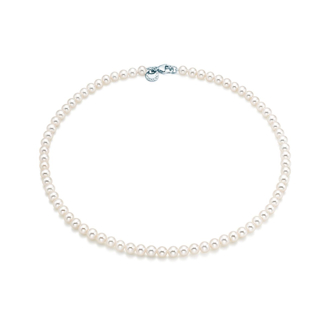 Ziegfeld Collection Pearl Necklace with a Silver Clasp, 5-6 mm | Tiffany & Co. | Tiffany & Co. (UK)