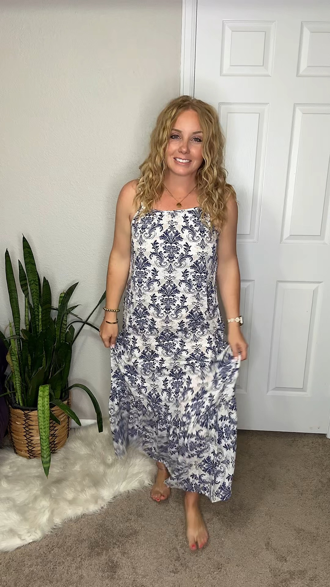 Summer ootd — summer maxi dress with a straw handbag and sandals. The dress fits tts and is very lightweight and petite friendly! 






Amazon outfits, summer outfit inspo, outfit ideas, casual outfits amazon, amazon outfits every day, outfit ideas 2026, summer outfits, summer dress, maxi dresses summer

#LTKootd #LTKPetite #LTKSaleAlert