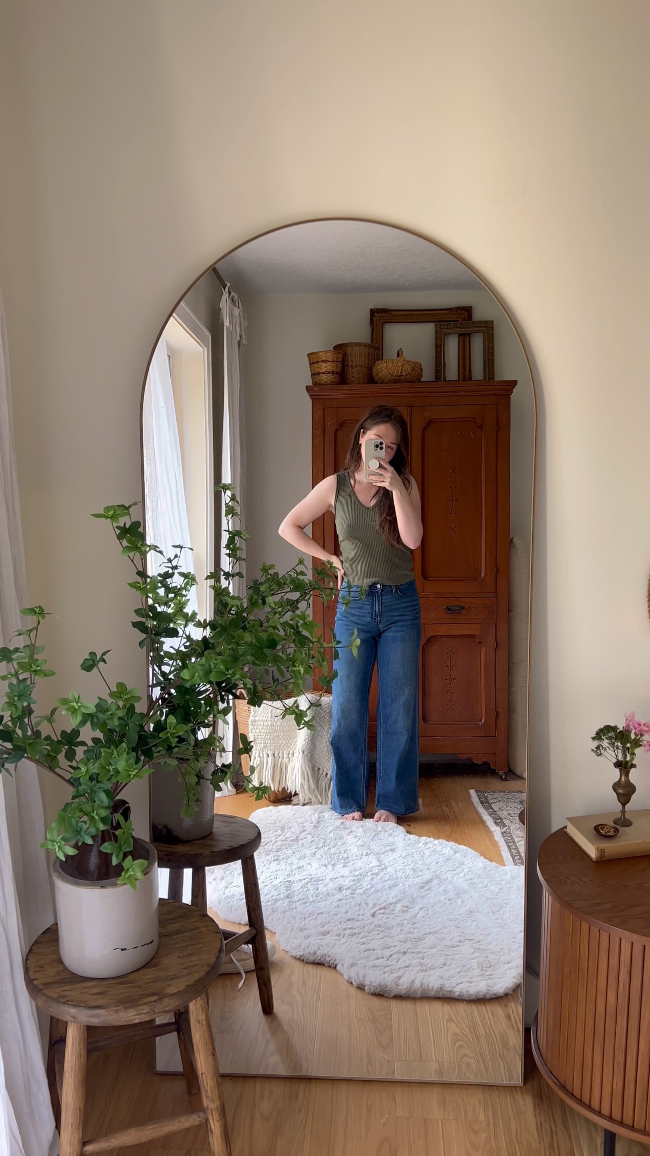 the perfect oversized floor mirror for only $150! ✨

#LTKsalealert #LTKhome #LTKstyletip