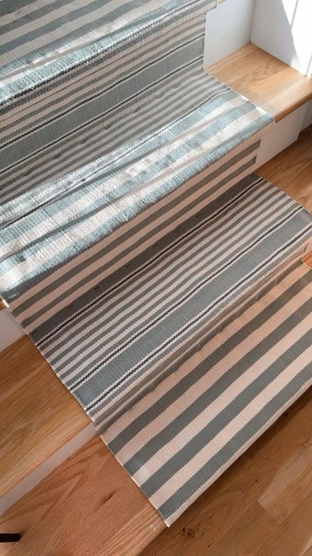 diy stair runner project 💙 | it’s seriously much easier + more doable than you might think, this is my third time installing a stair runner myself and here are some tips I have learned along the way 👇🏼

-measure measure & measure some more (you want to make sure you stay consistent all the way down, and that the runner is perfectly straight) 
-use an indoor/outdoor runner (@annieselke runners are my fave for this type of project) *these type of runners are much easier to spot clean
-make sure to staple the runner are tight as possible, you don’t want it to shift and sag 
-never skip the rug pad, it’s best to use a non-slip grip rug pad

save + share
shop my exact runner + rug pad w/link in bio 🫶🏼
#annieselke #stairrunner #stairproject #staircase #neutralhome #diyhomeprojects #diyhomedecor 

#LTKstyletip #LTKhome