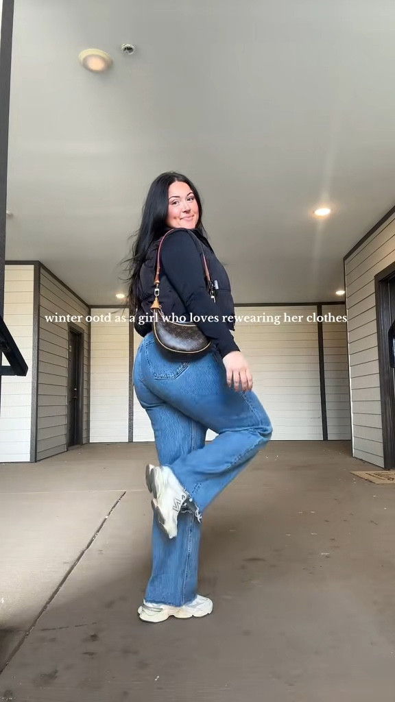 casual winter ootd :)

#LTKHoliday #LTKPlusSize #LTKootd