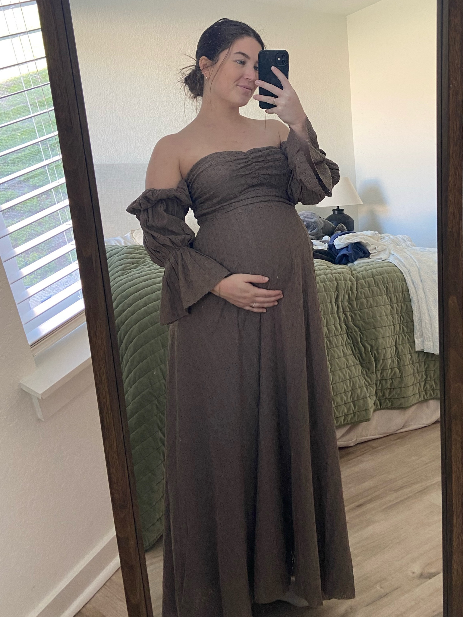 Maternity wedding guest dress that CNA be ok or off the shoulder! 

#LTKWedding #LTKU #LTKBump