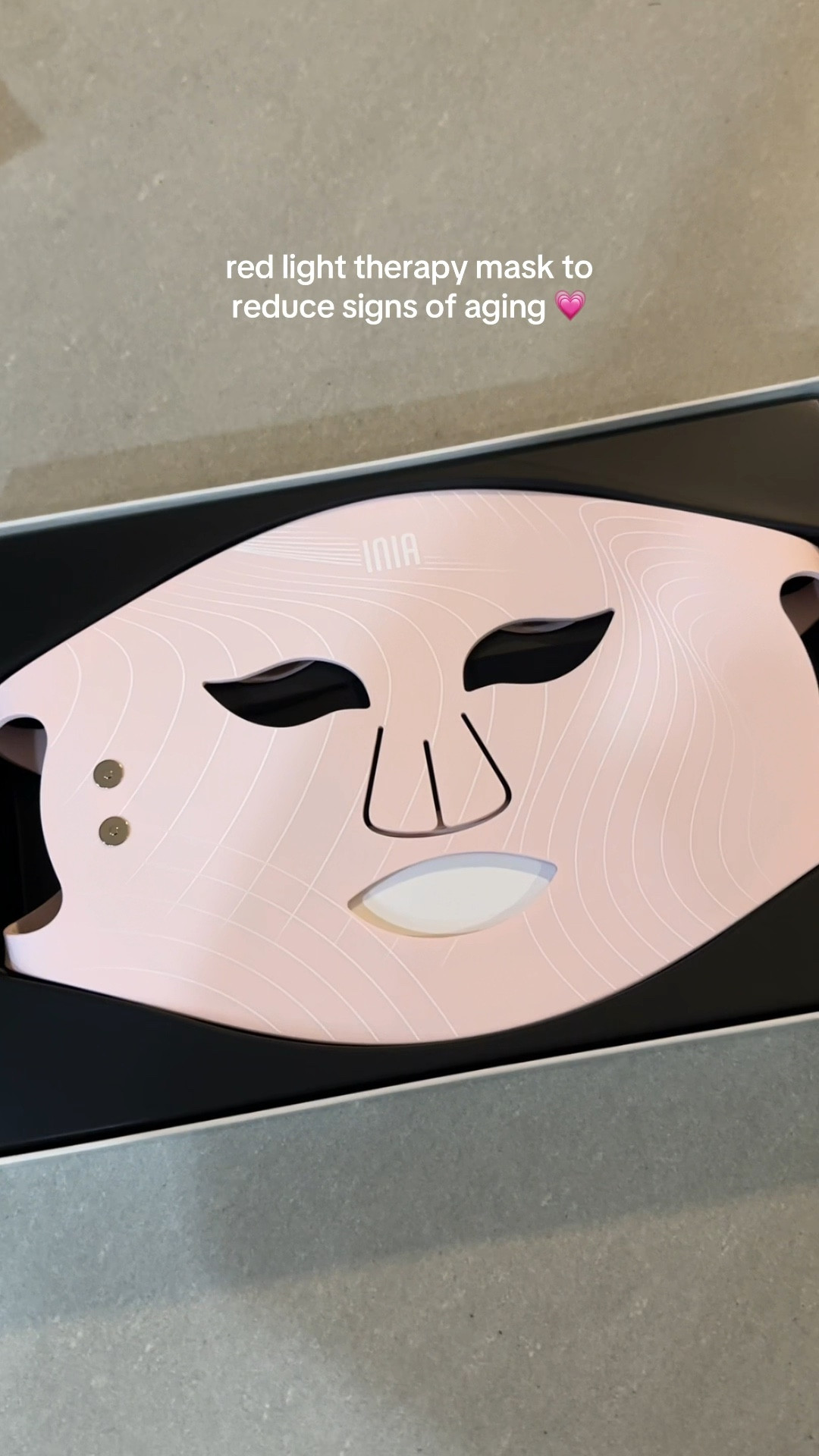 INIA Red Light Therapy Mask for Face, Glow Wireless LED Face Mask Light Therapy with Near-Infrared Red Light (NIR), Rechargeable and Ergonomic Design for Home & Travel

#LTKGiftGuide #LTKselfcare #LTKCyberWeek