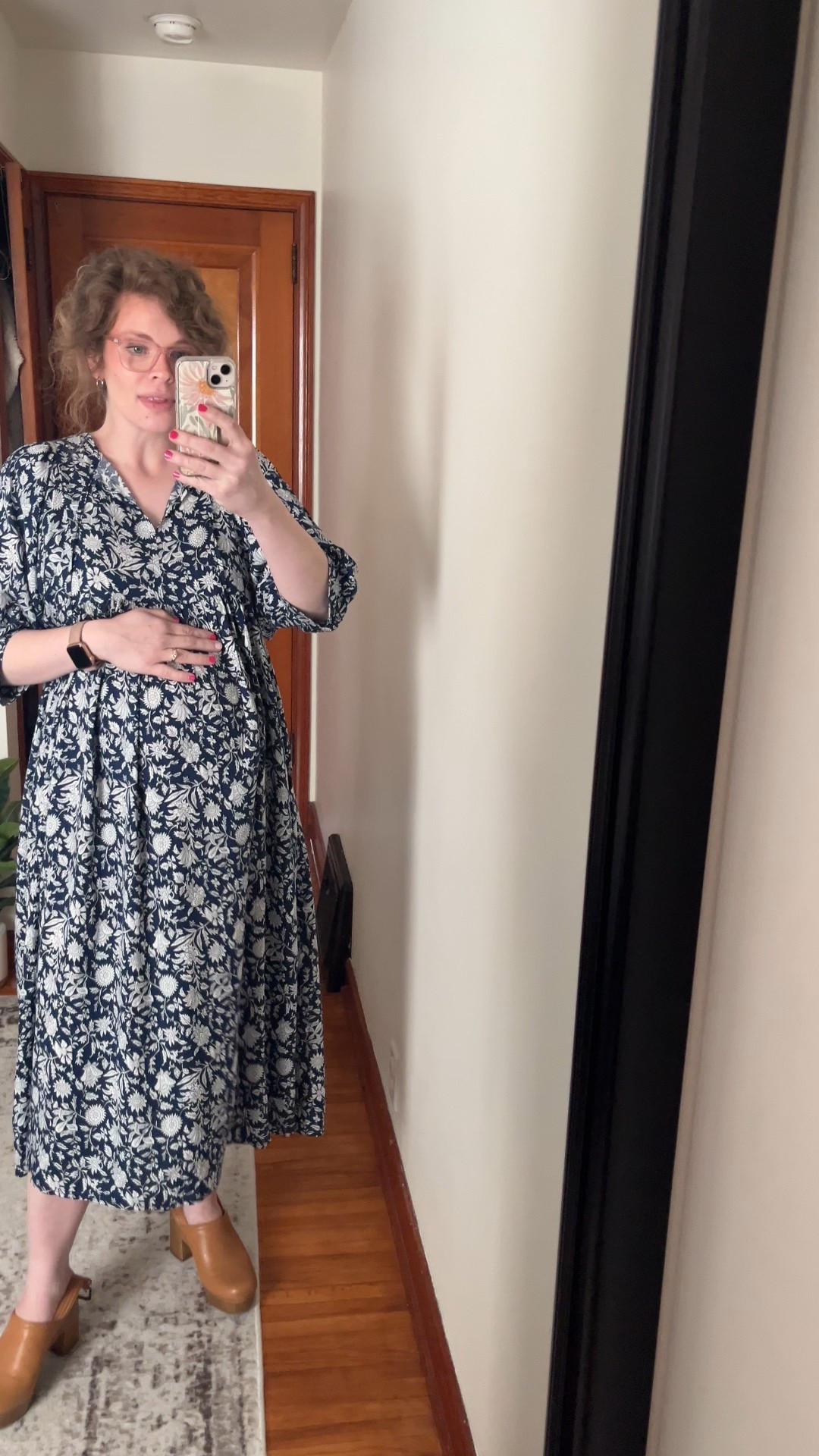 Got in a size medium and fits perfectly!!! 😍