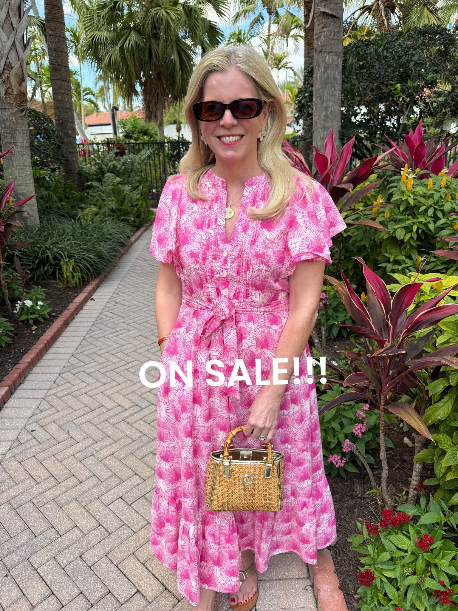 This beautiful pink dress is ON SALE!
I wear it on repeat and always get tons of compliments🩷All sizes are currently available!

#LTKOver40 #LTKSaleAlert #LTKTravel