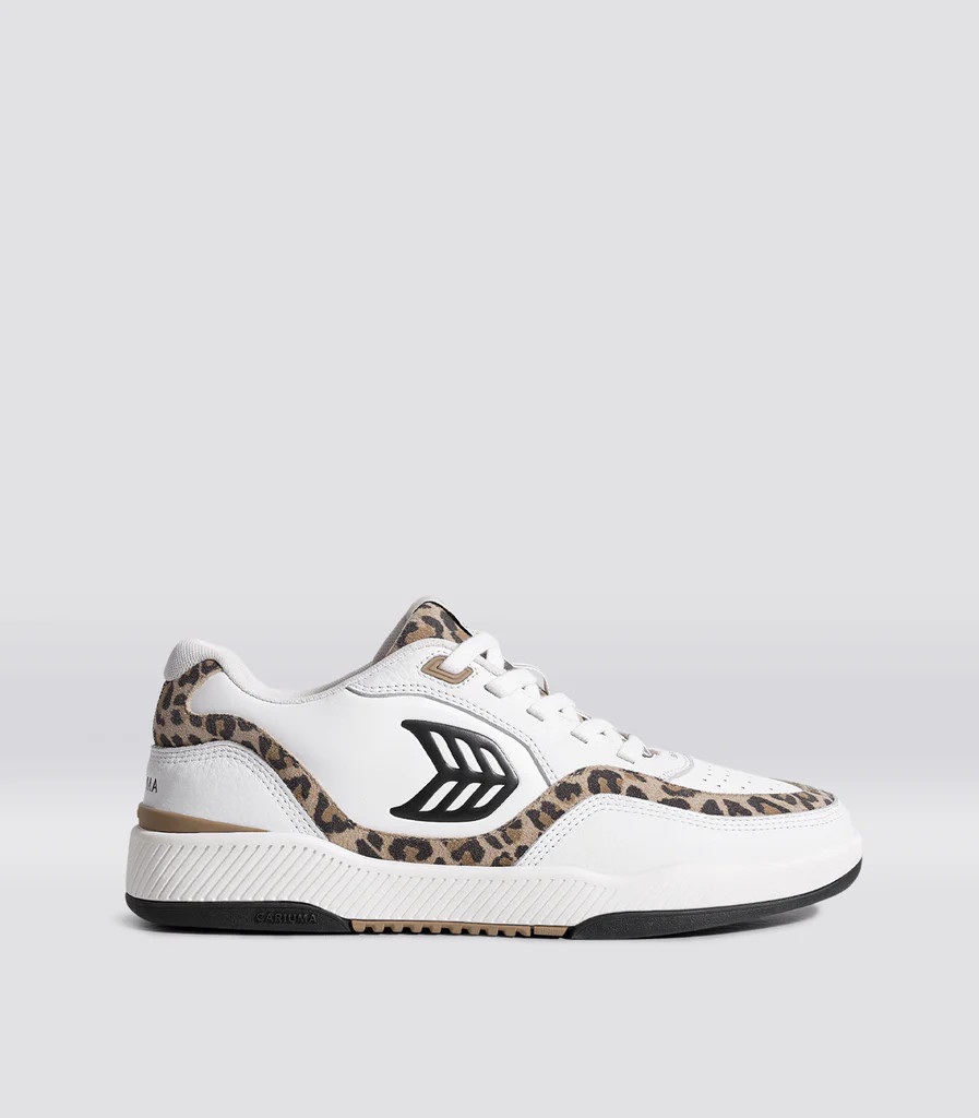 White Premium Leather/Leopard & Black | Cariuma