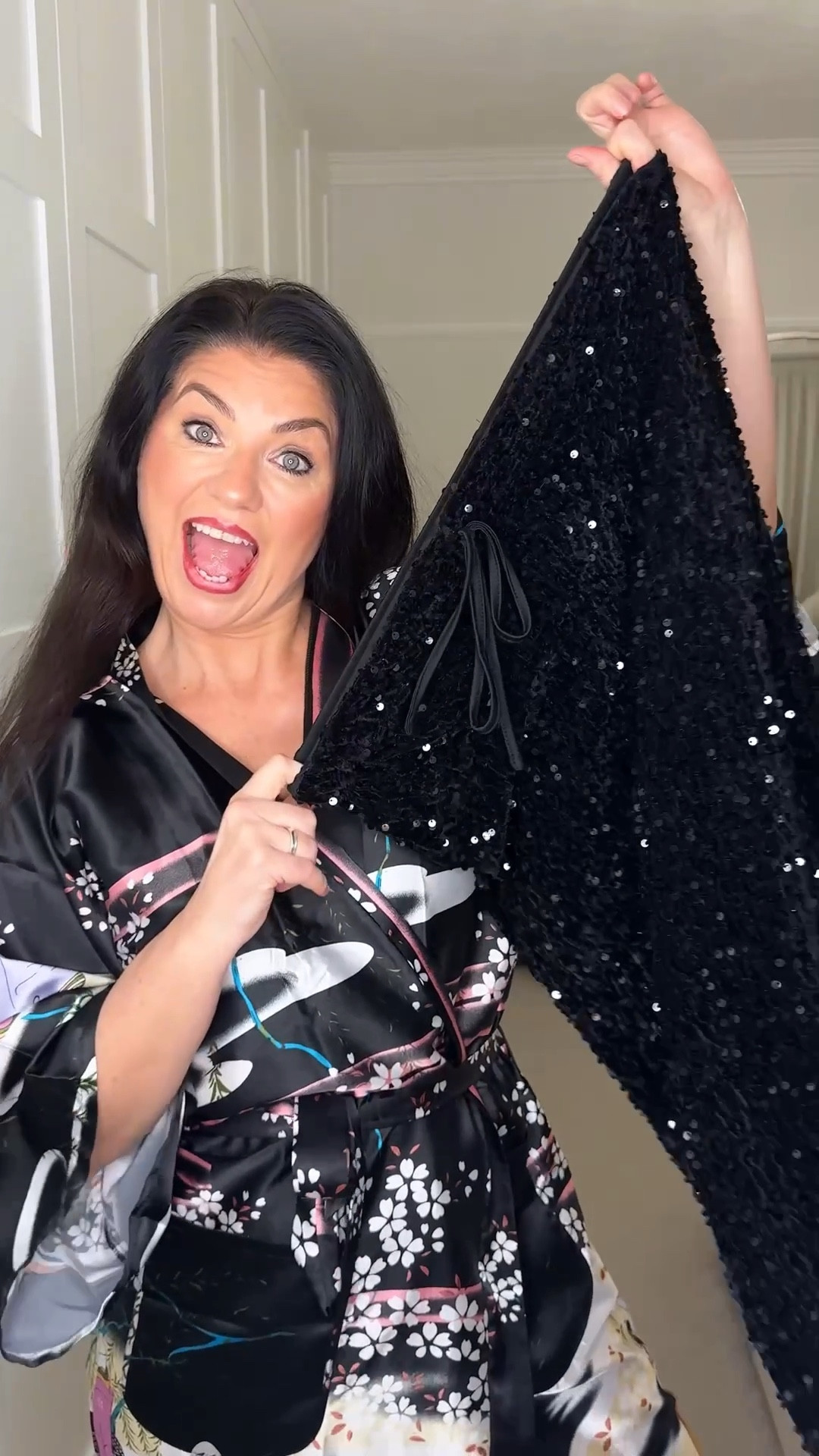 If you missed out on the last pair of sequin kecks then these are for YOU. They are so soft, comfortable & and an absolute bargain. If you want them cheaper head to my TikTok shop  


#outfit #outfitinspo #style #styleinspo #sequins

#LTKfestive #LTKuk #LTKstyletip