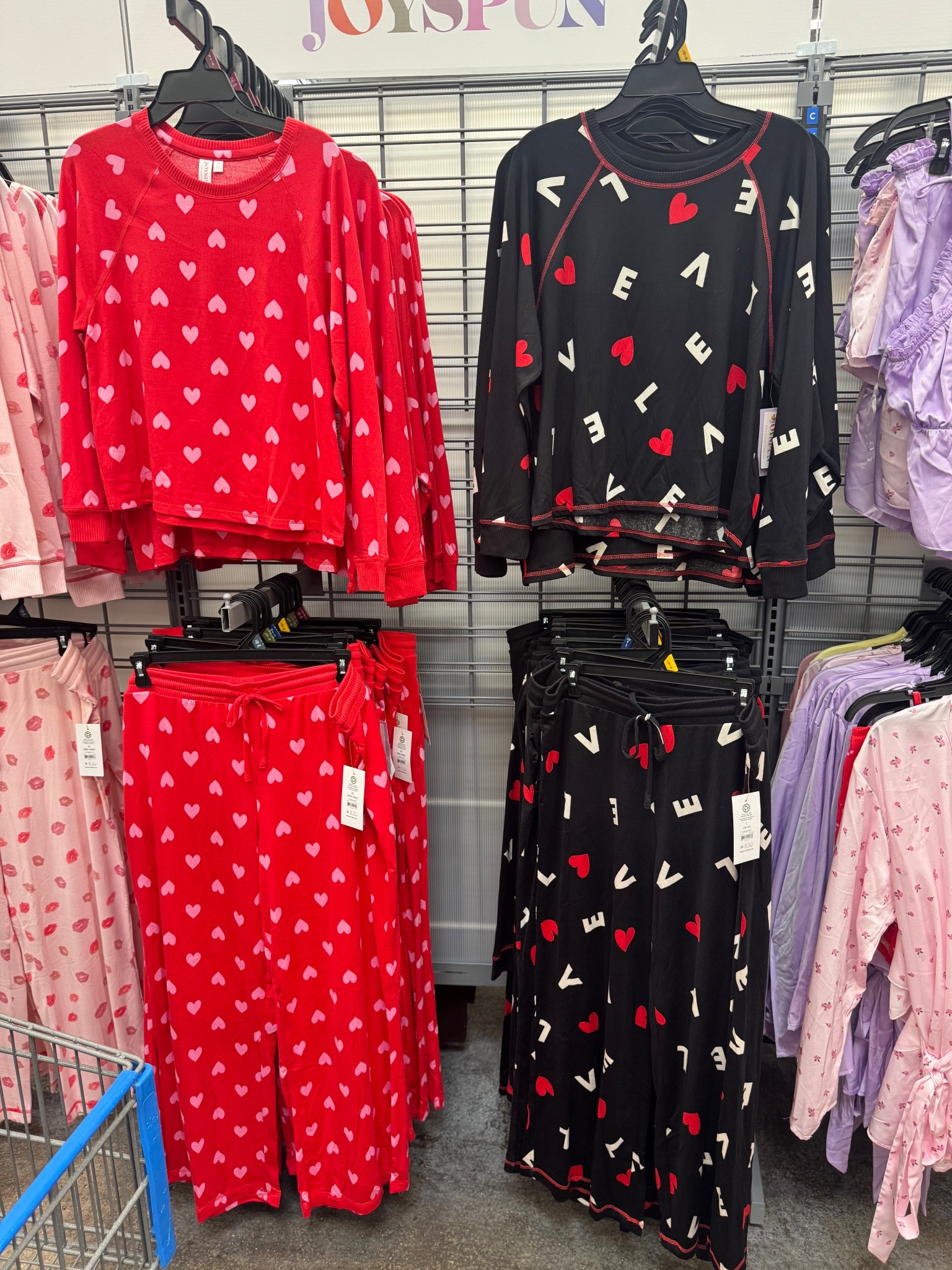 Valentine Pjs ♥️🤍🖤

Valentine Pjs// Valentine// Wal-Mart// Wal-Mart Fashion// Wal-Mart Style// Heart pjs// Pajamas // Valentine pajamas 

#LTKOver40 #LTKFindsUnder50