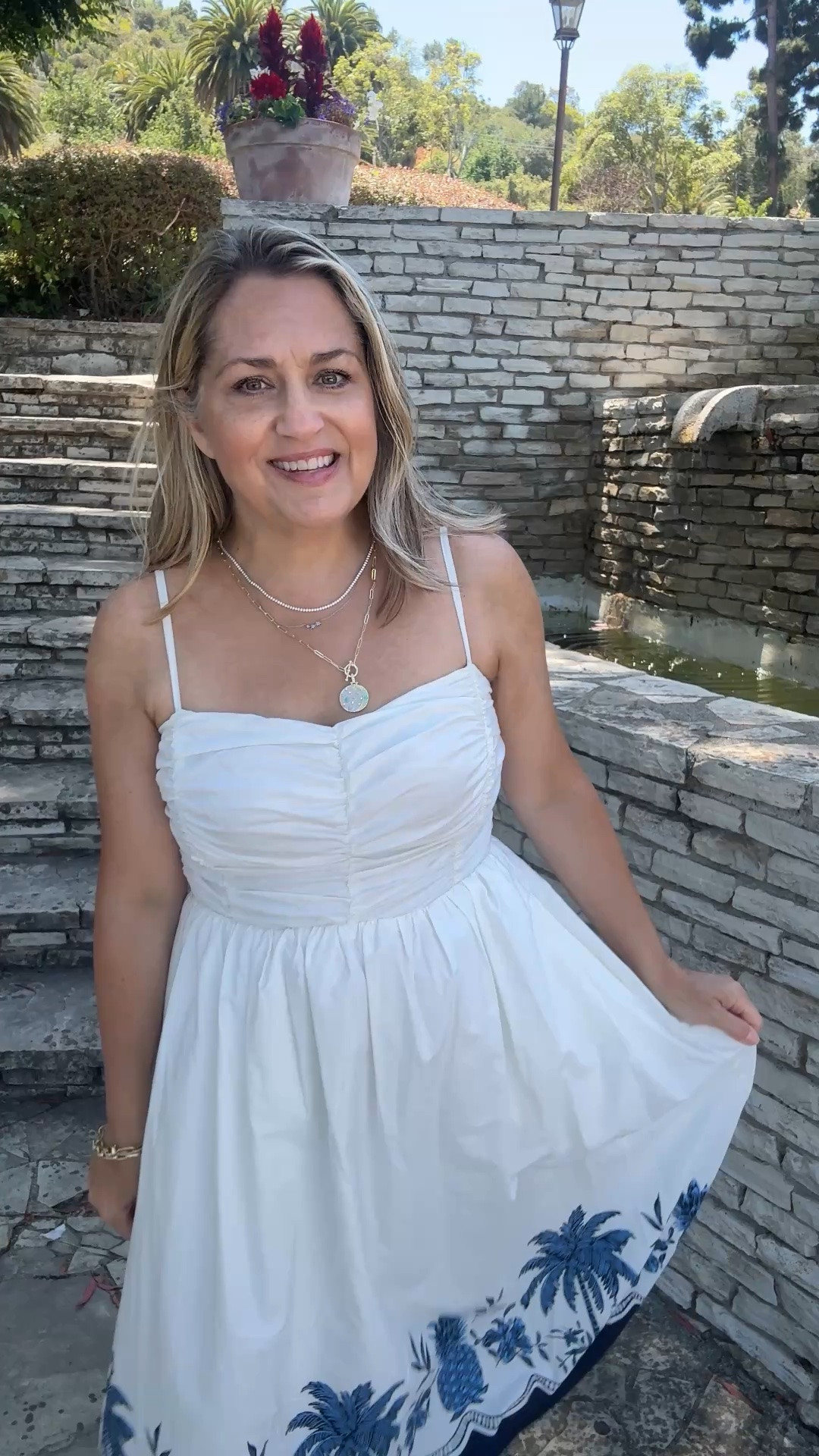 I can’t believe this dress is on sale for $28.50! It looks super high-end, it is 100% cotton poplin & feels soft & rich.

#LTKgrwm #LTKOver40 #LTKSaleAlert