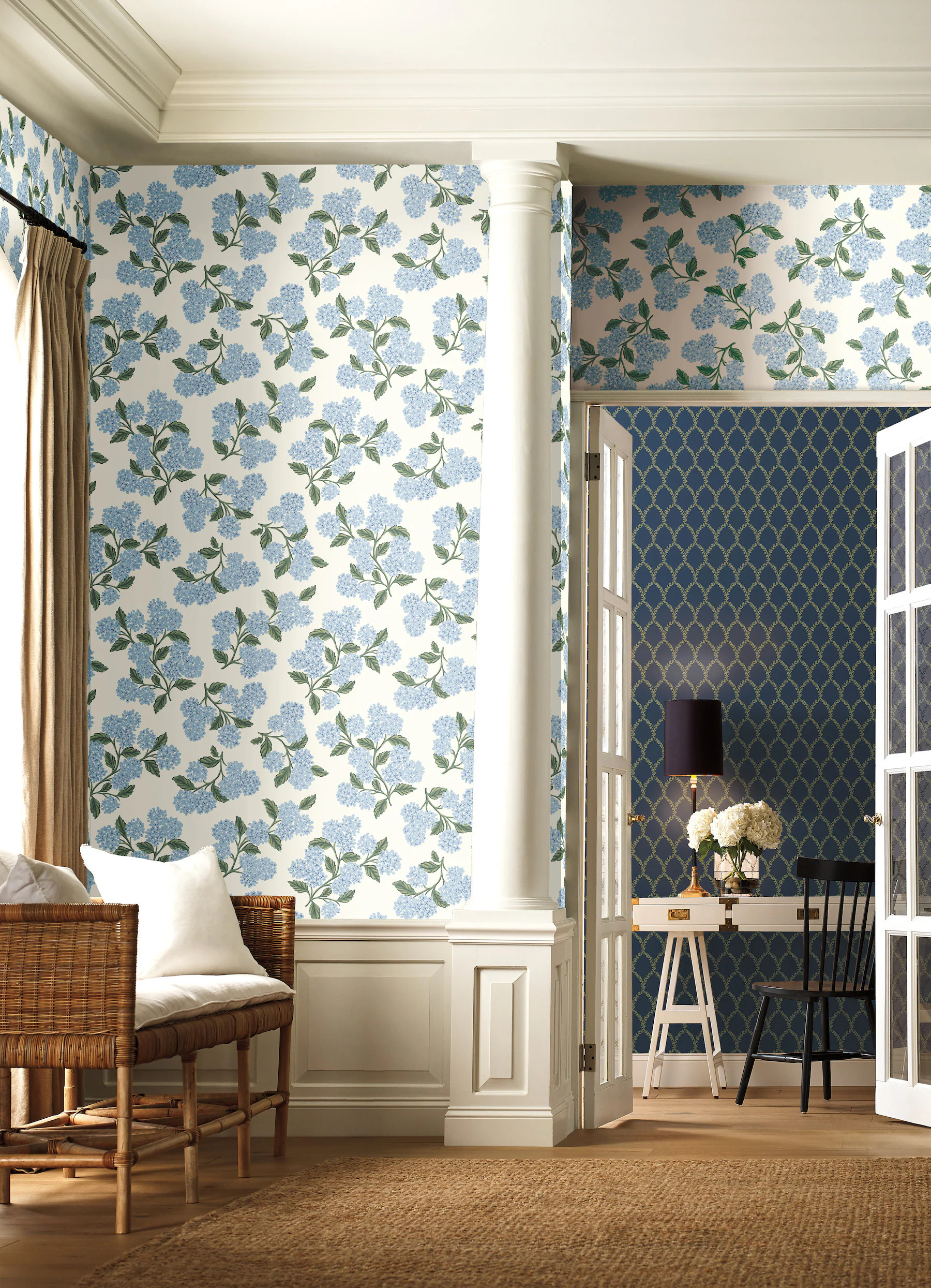 Rifle Paper 60.8-sq ft Blue White Non-woven Ivy/Vines Unpasted Wallpaper one_size | RI5143 | Lowe's