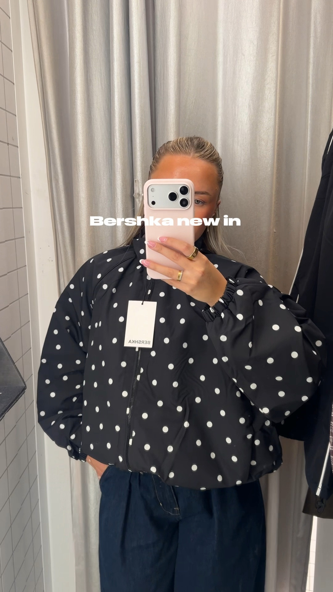 Bershka new in ⭐️

Polka dot, wind breaker, bomber jacket, check jacket, tailored trousers, spring outfits, try on, haul

#LTKspring #LTKdatenight #LTKuk