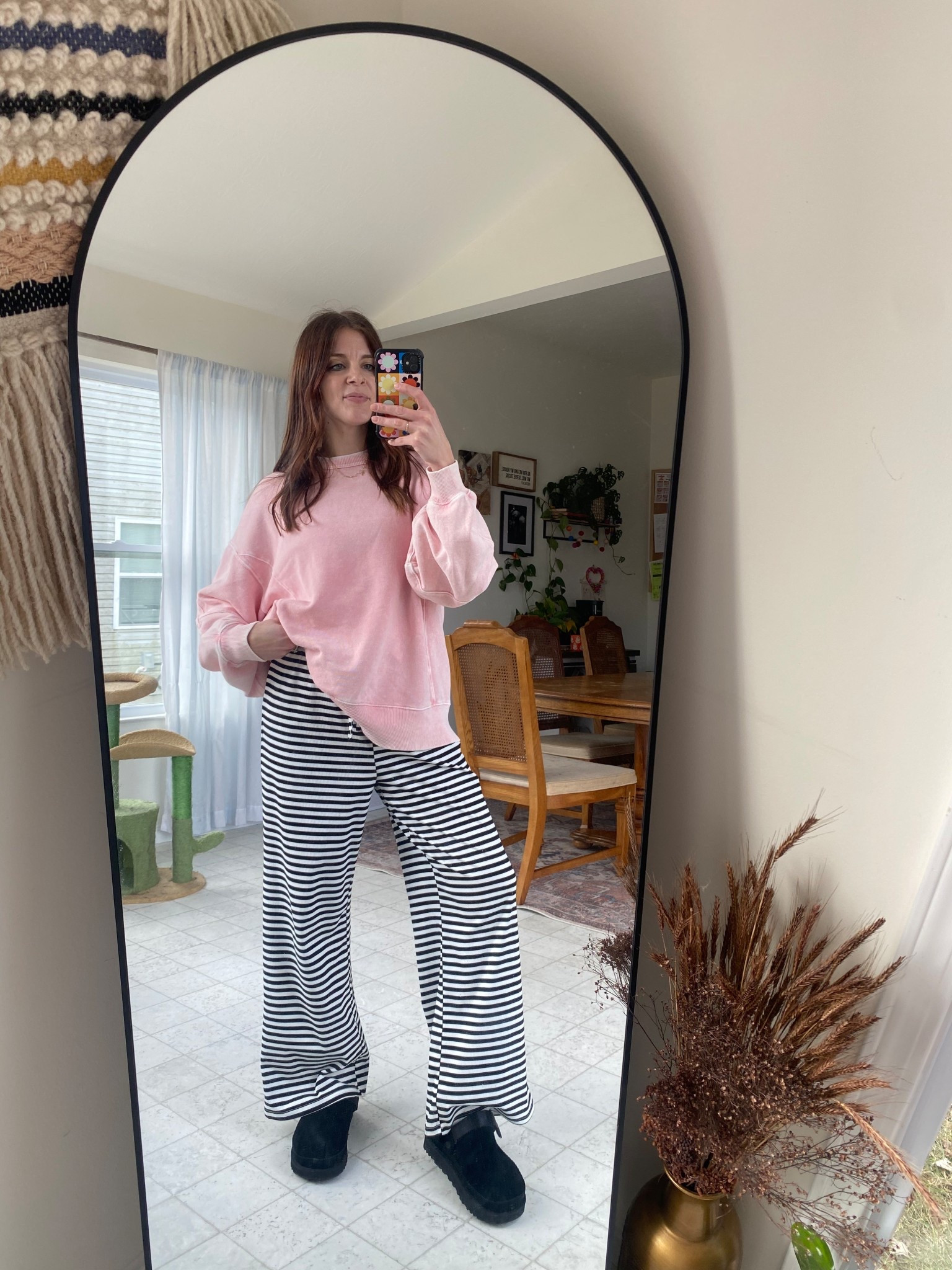 cute and comfy outfit inspo 

Size small sweatshirt 
Medium in pants 

#LTKmomlife #LTKSaleAlert #LTKootd