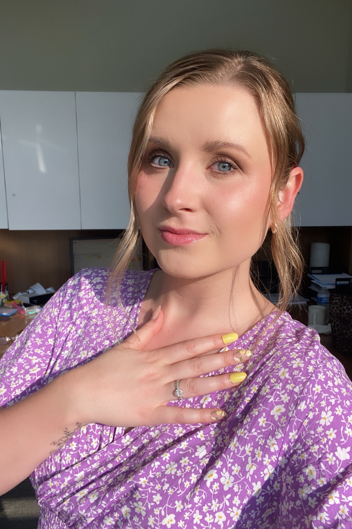 Makeup, dress & nails 

#LTKStyleTip #LTKFindsUnder50 #LTKWorkwear