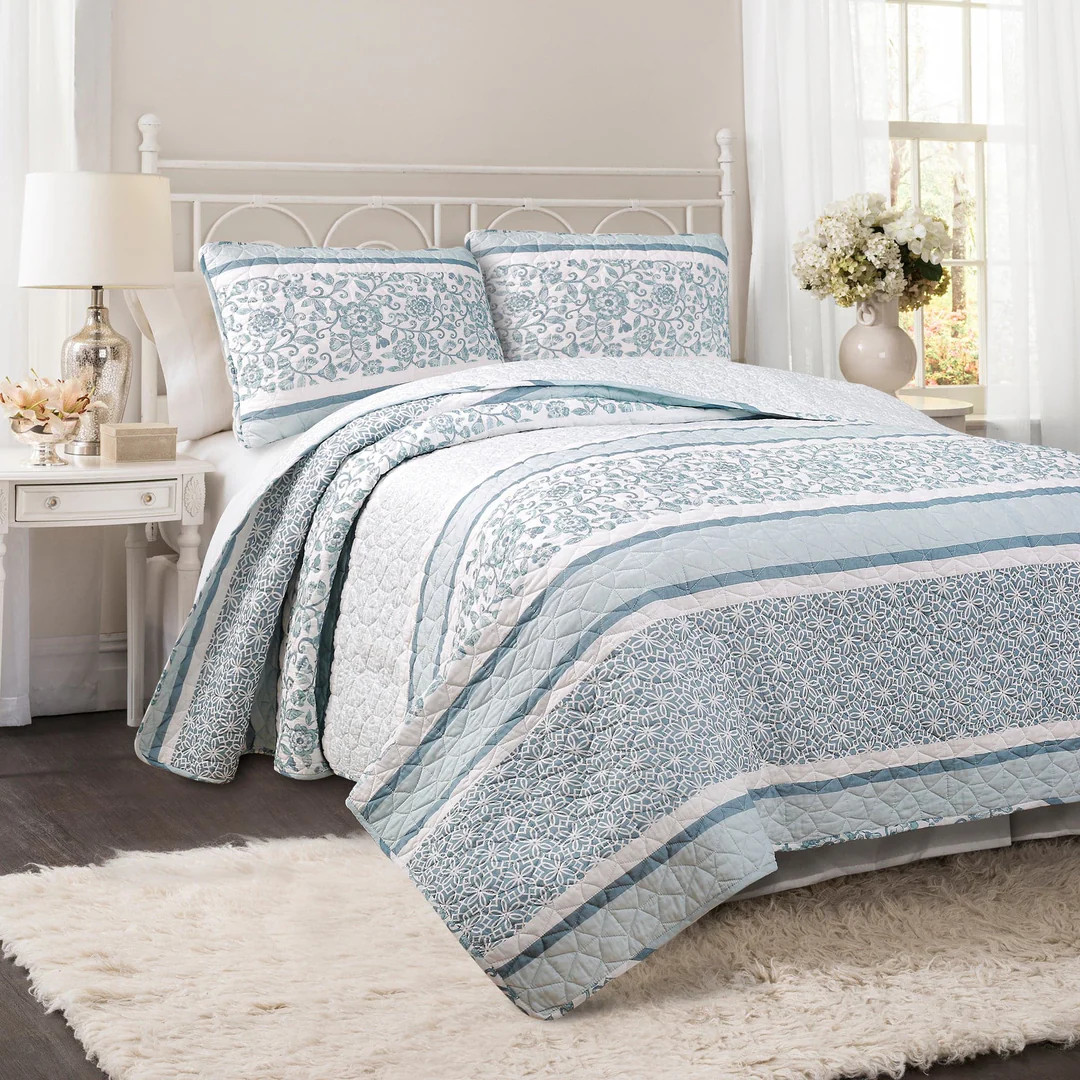 Bedding Bundle: Nisha Quilt + Coastal Chic Scalloped Edge Quilt + Ava Diamond Quilt | Lush Decor