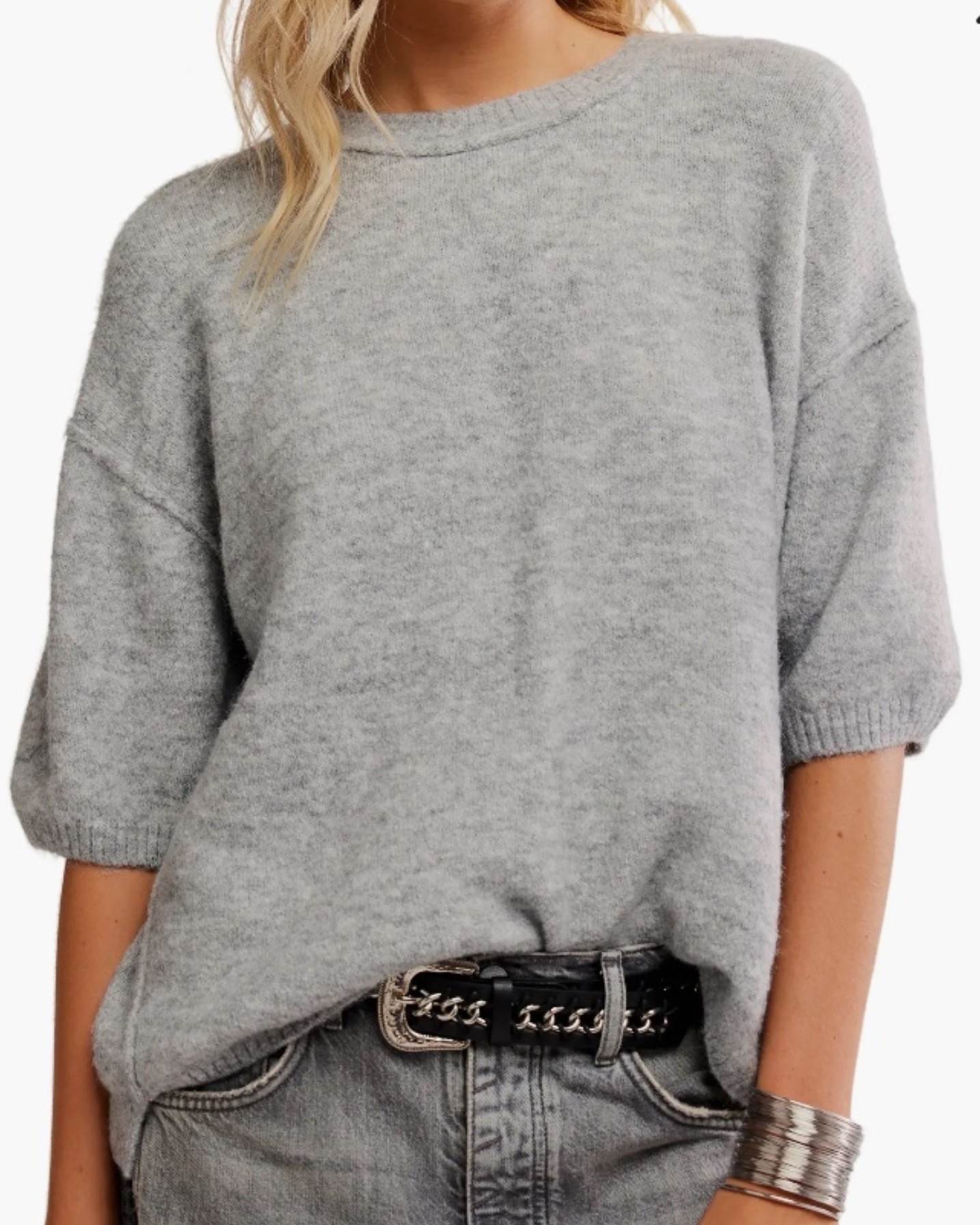 Sale! Short sleeve sweater 
The material is so comfortable, I sized down 
Limited time sale, winter 

#LTKSeasonal #LTKFindsUnder100 #LTKSaleAlert