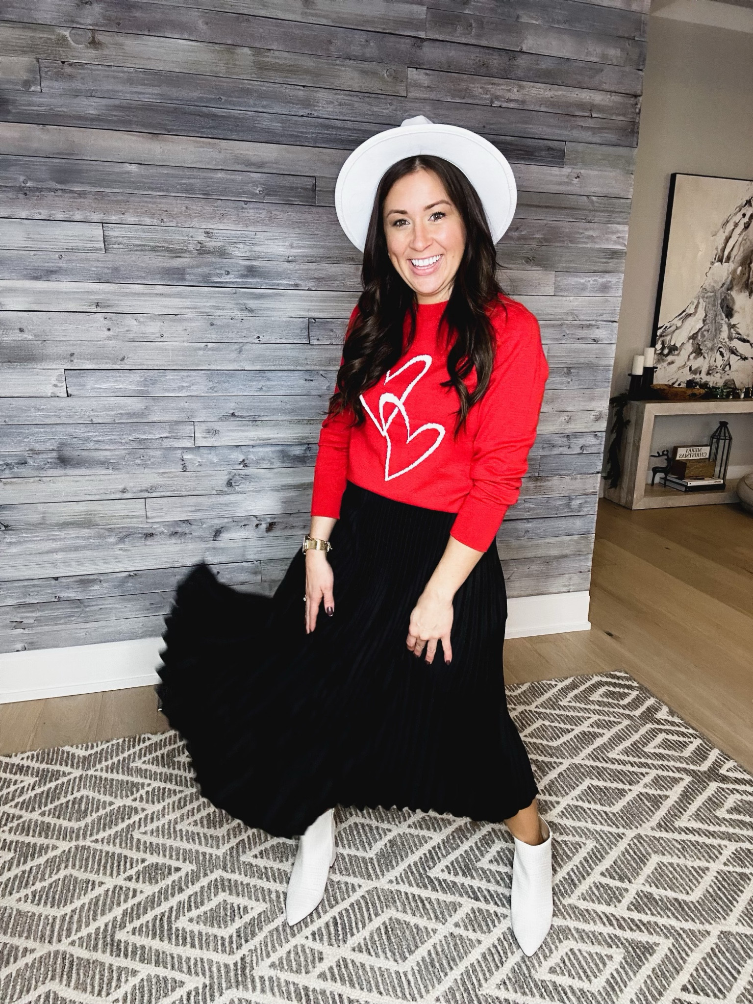 🤍 TTS Adorable red Valentines Day sweater! ❤️ ❤️
Linked are the new version of these adorable Express boots! ✨ 🫶🏼

#LTKSeasonal #LTKshoecrush #LTKunder100