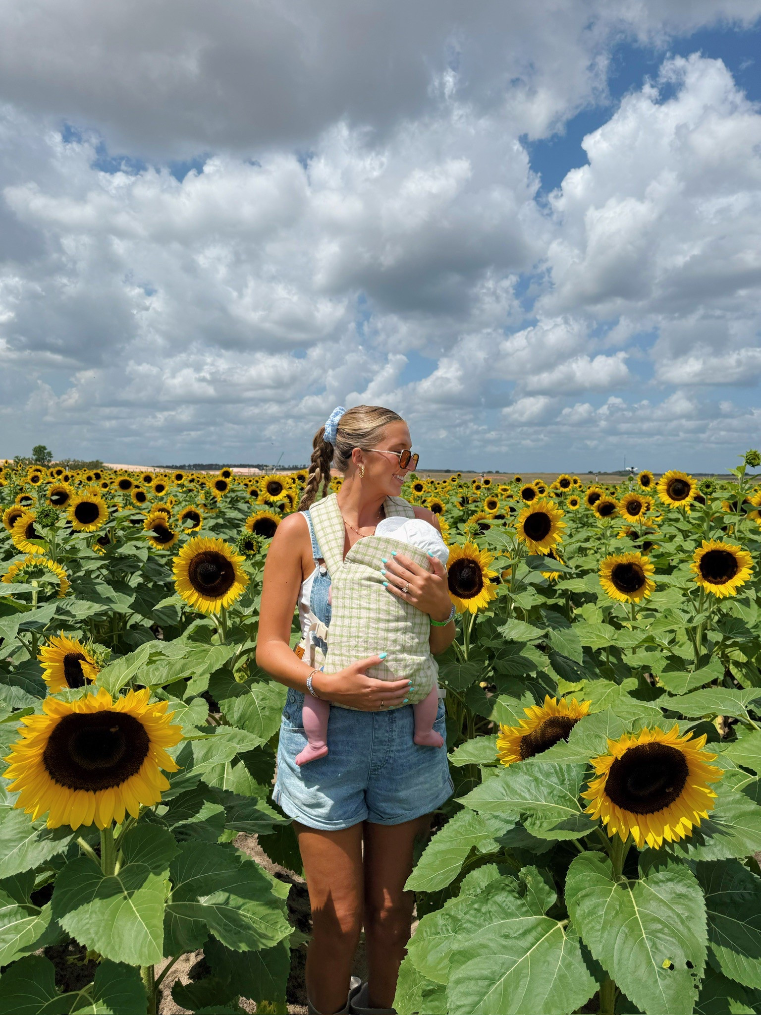 The sweetest day with Romee 🌻