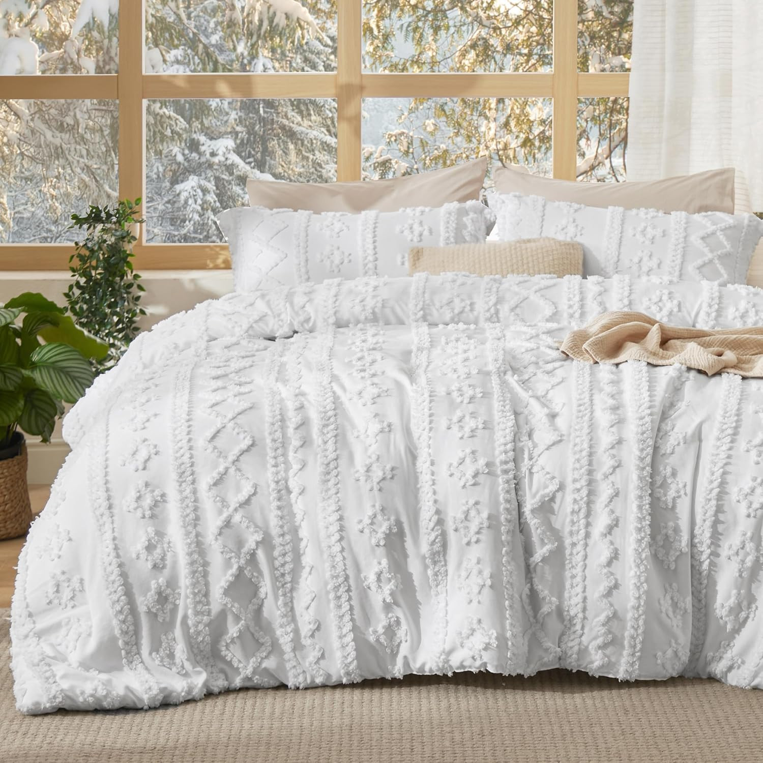 Bedsure Tufted Boho Comforter Set Twin Size - Bright White Boho Bed Set, GentleSoft™ 2 Pieces F... | Amazon (US)