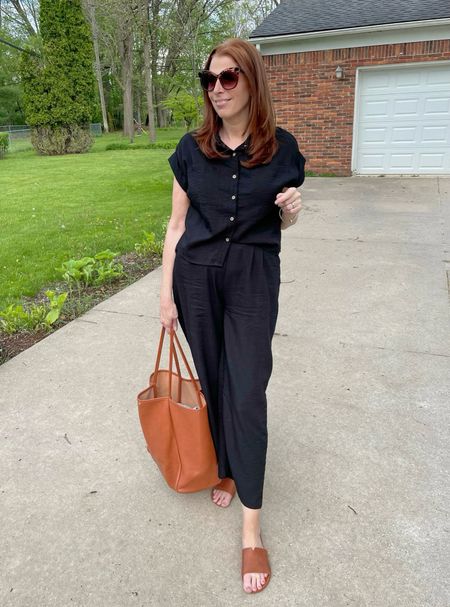 I do so love a two piece set! This one is Amazon. It’s great quality and in a bunch of great color options.


Amazon Fashion
Spring outfit
Summer outfit 

#LTKsalealert #LTKfindsunder50 #LTKstyletip