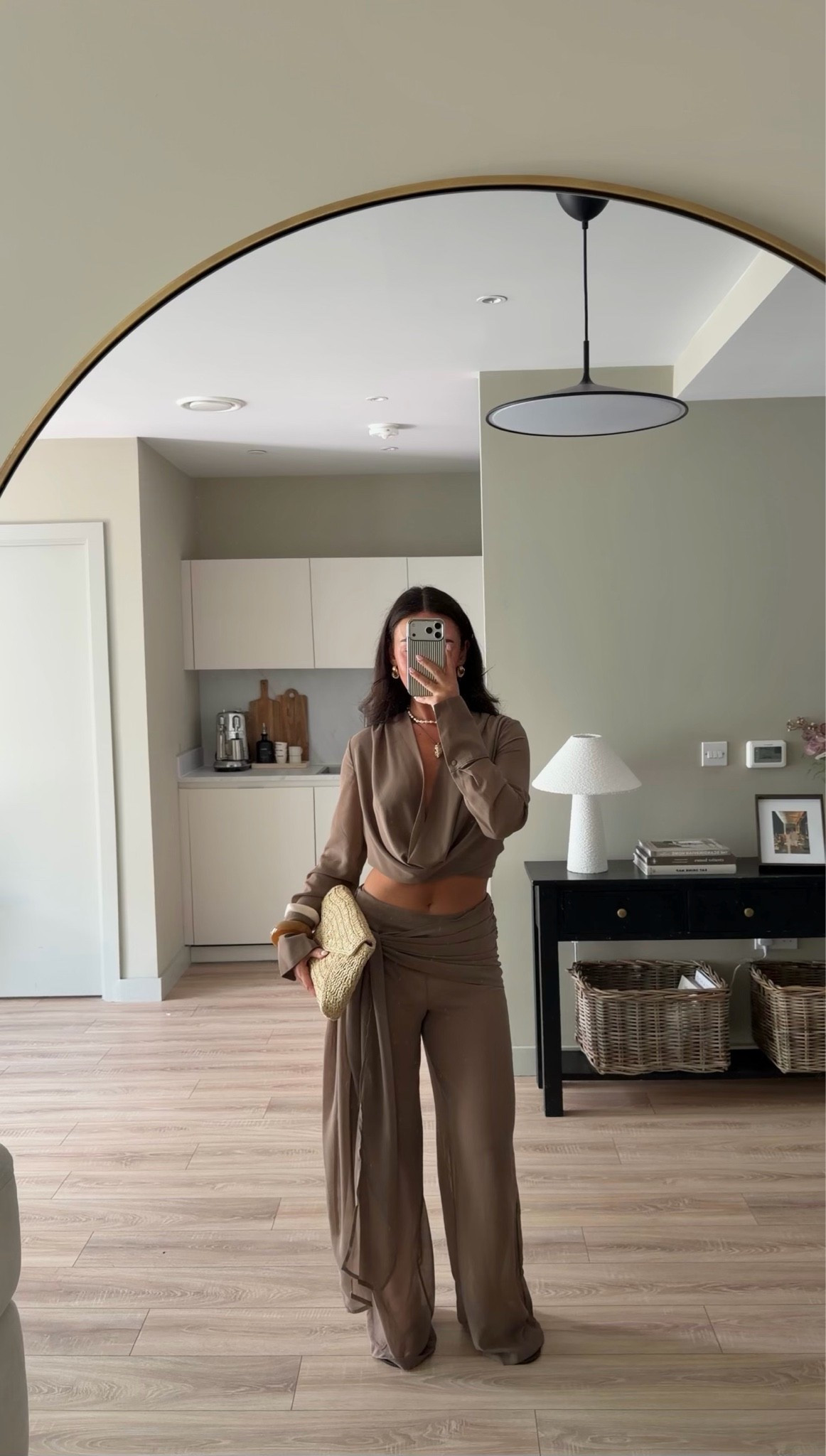 I wear a size 10 🤎

Beachwear, beach cover up, holiday outfit, holiday cover up, brown beach trousers, swimmer, holiday day outfit

#LTKsummer #LTKeurope #LTKstyletip