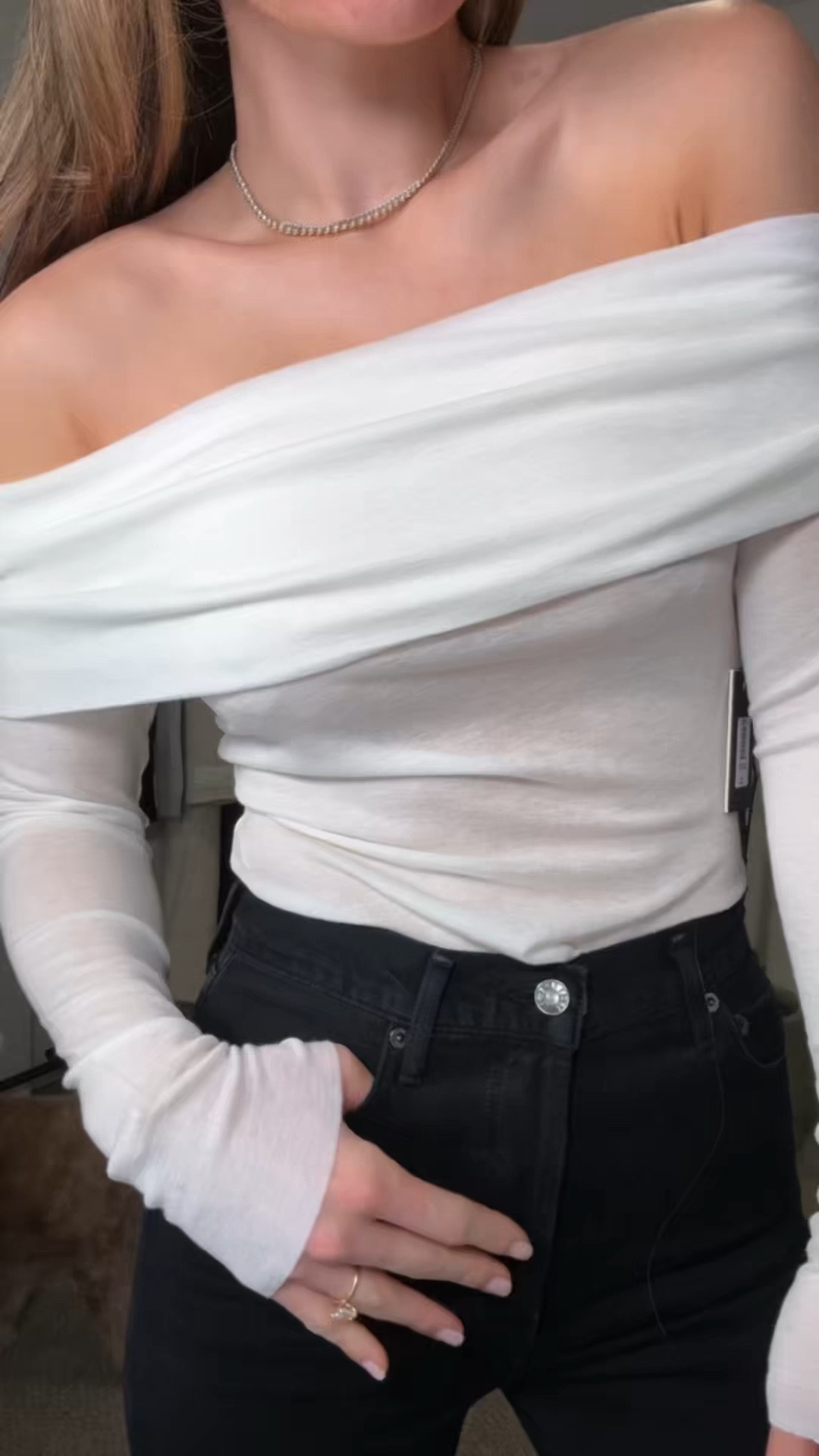 Aritzia sale try on haul 

#LTKSeasonal #LTKHoliday #LTKSaleAlert