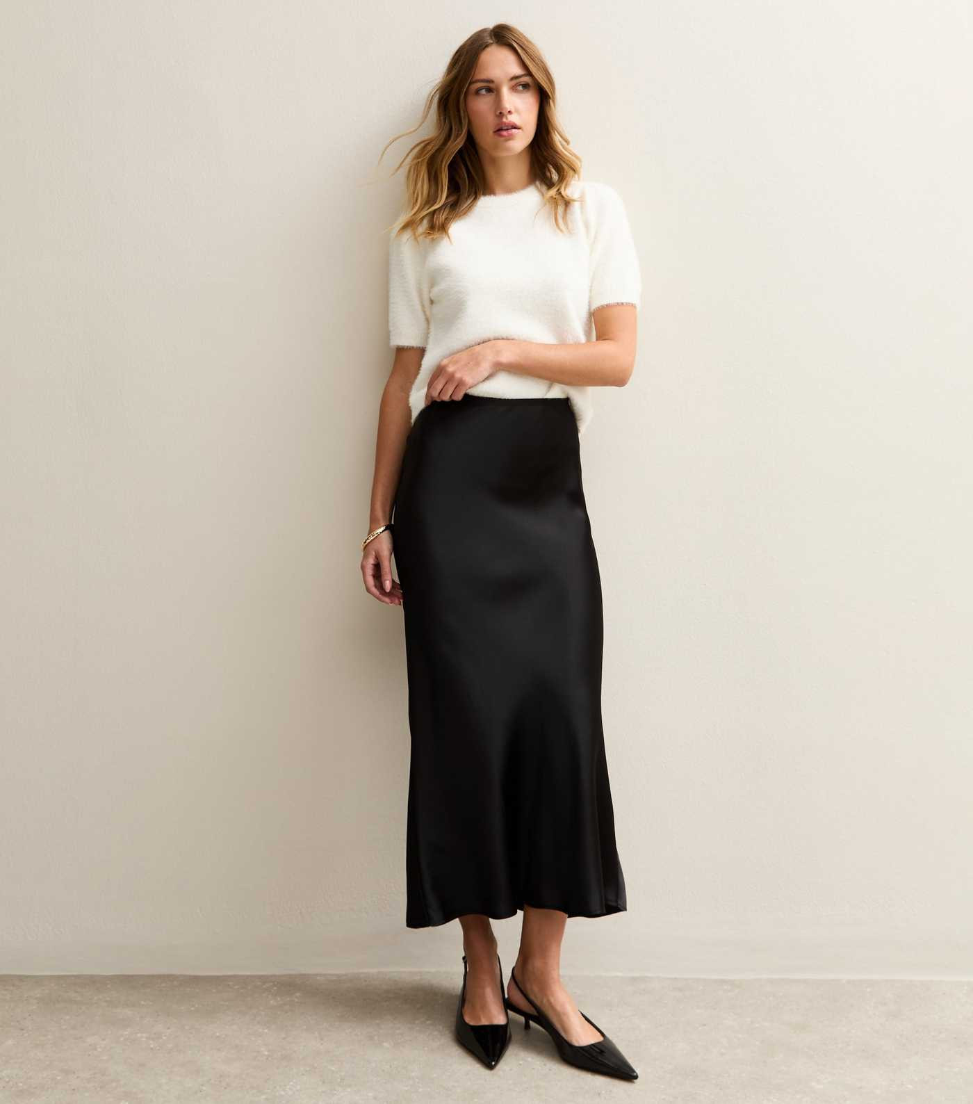 Black Satin Bias Cut Midi Skirt | New Look | New Look (UK)