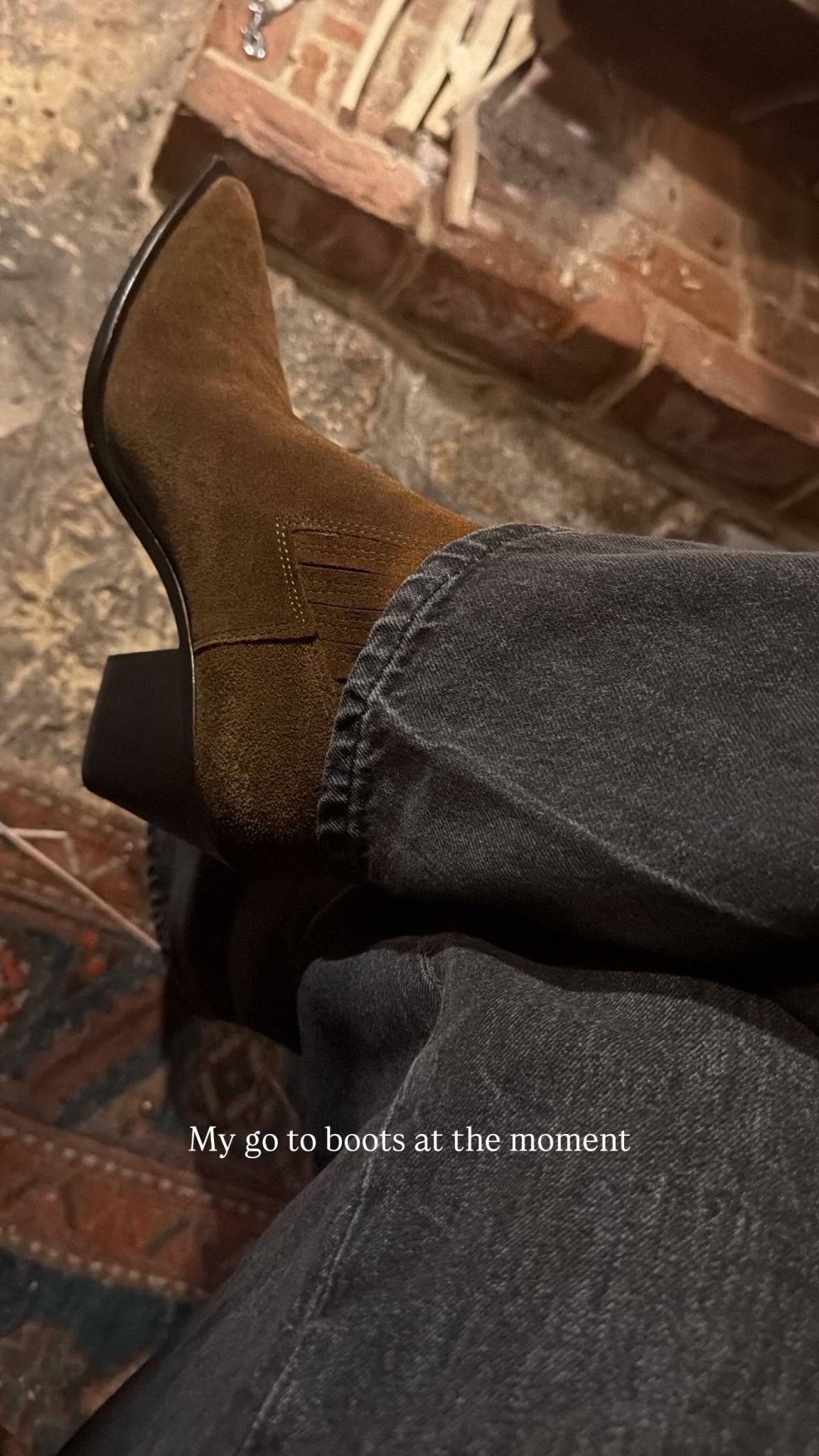 My go to Zara boots at the moment, some alternatives below! My favourites are the Mango ones (size up as they run small)
