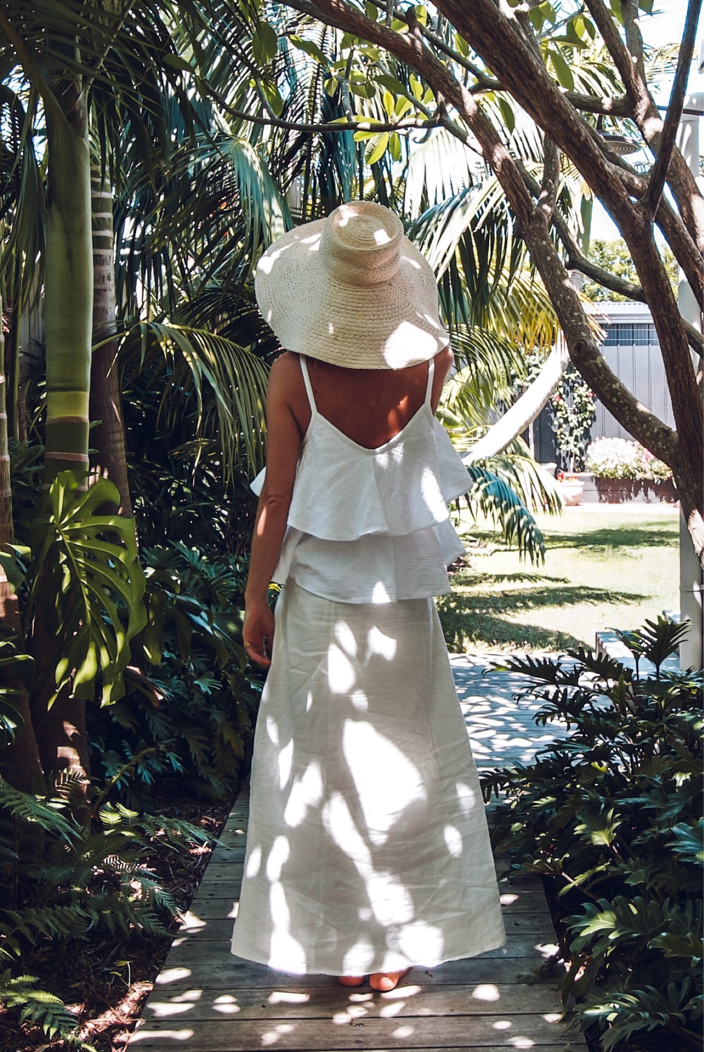 In my white linen skirt era—timeless, and effortlessly stylish for the warmer months. A collection of favourites! 

#LTKnewzealand #LTKaustralia #LTKsummer