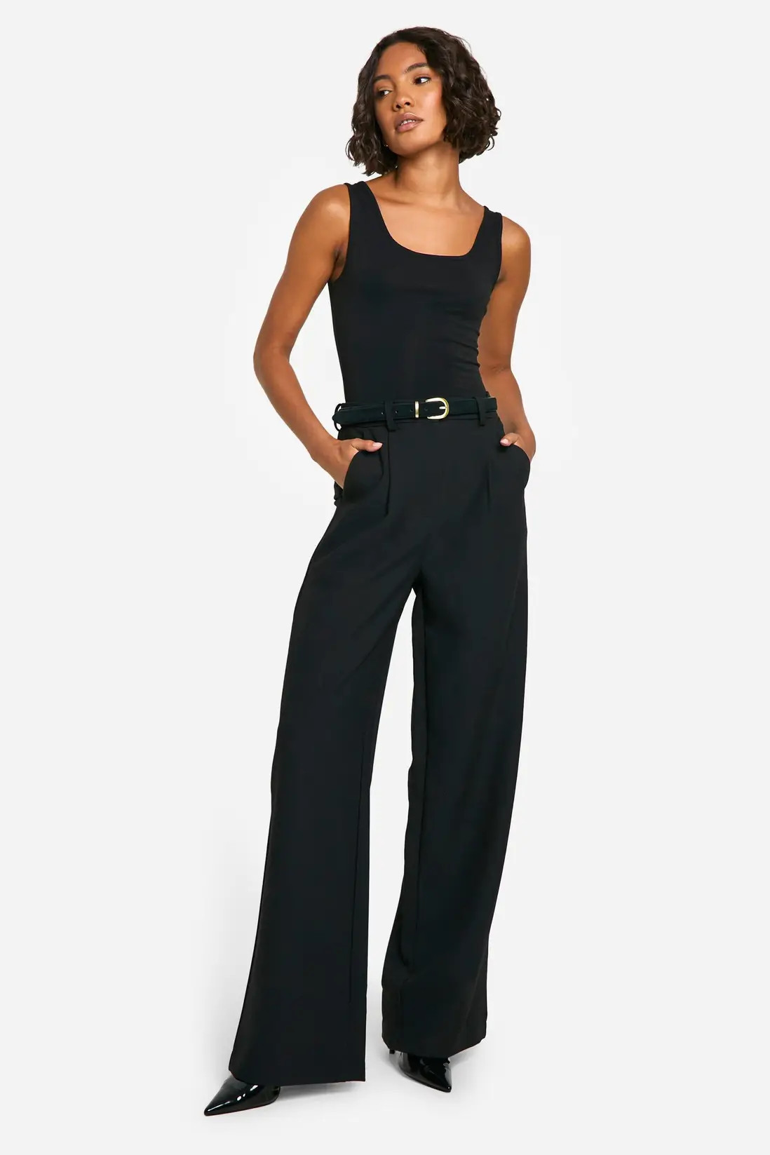 Black Tall Essential Wide Leg Tailored Trousers | Boohoo USA | boohoo (US & Canada)