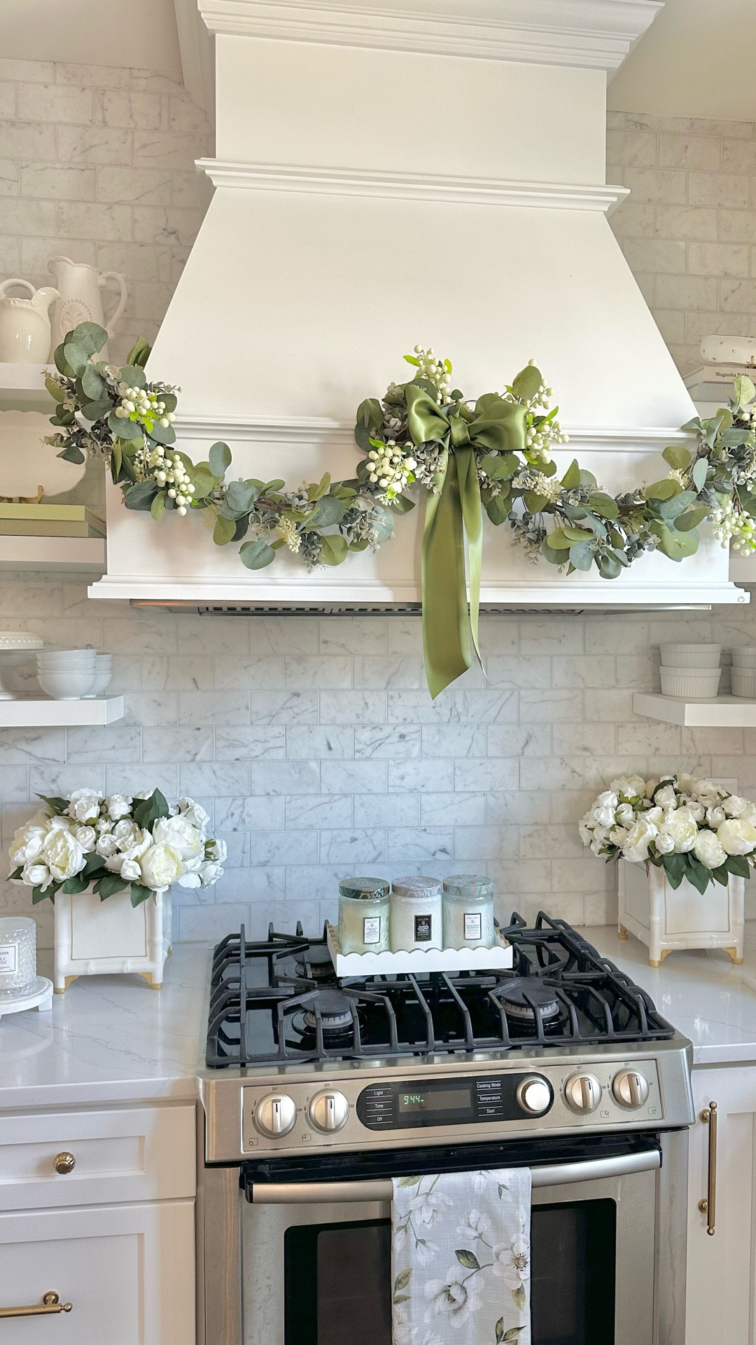 Beautiful Spring decor adds charm to your kitchen!

#LTKSpringSale #LTKSeasonal #LTKHome