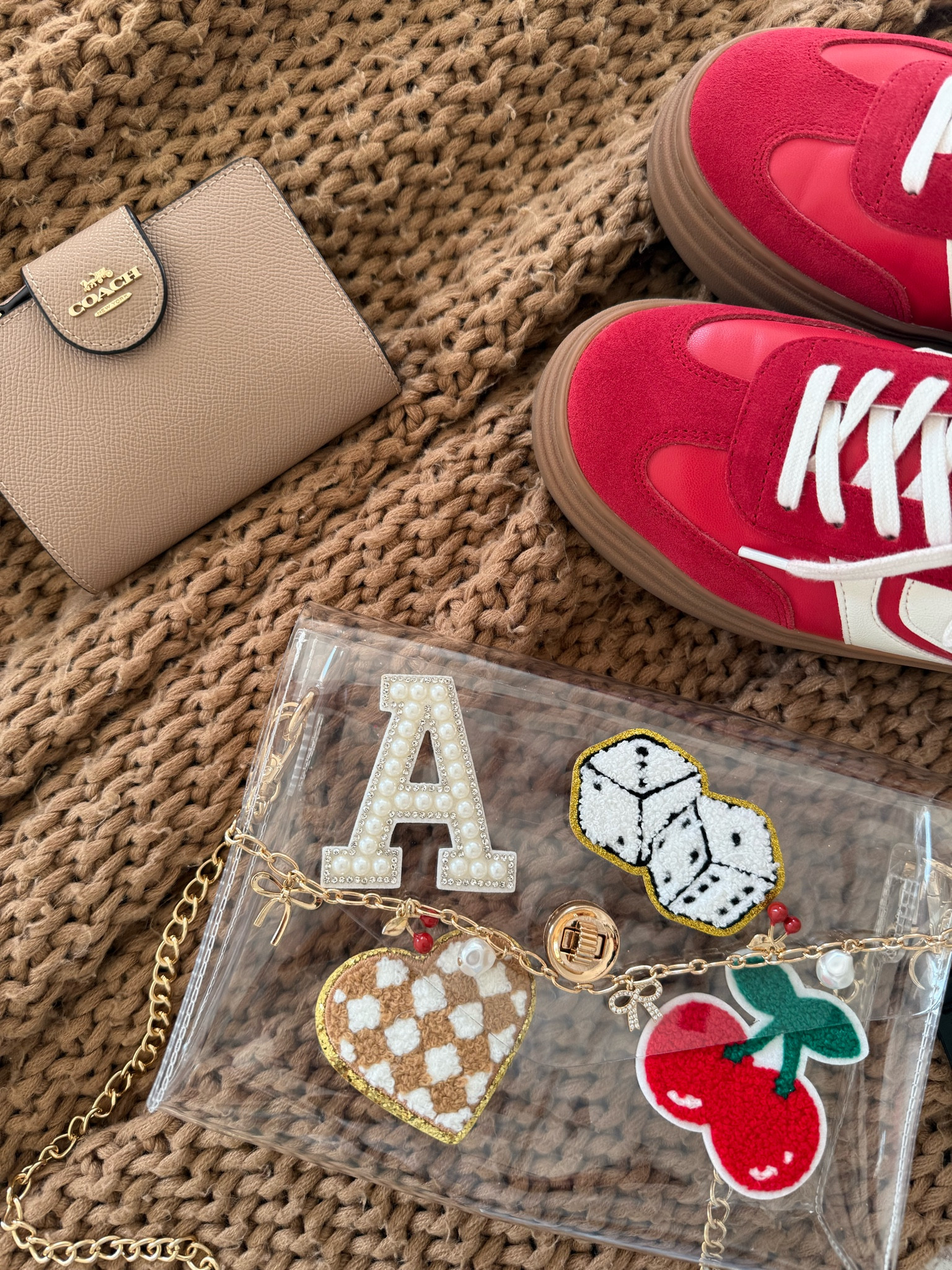 Got this stadium bag from Amazon for under $10 and got these cutie patches at hobby lobby to decorate it!!!!!

#LTKStyleTip #LTKItBag #LTKMidsize