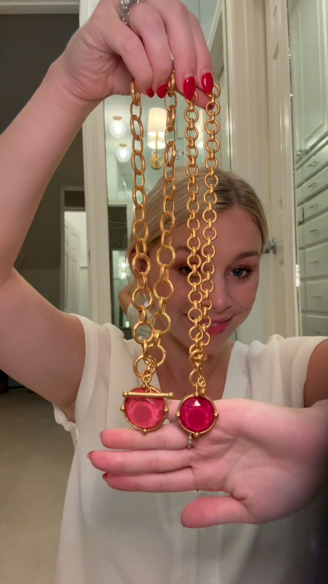 sale alert!!! for your jewelry lovers, this is a must! 

#giftguide #goldjewelry #julievos #sidebyside #pink #pinkstone #majorsale #rundontwalk #christmas #wishlistt

#LTKCyberWeek #LTKGiftGuide #LTKSaleAlert