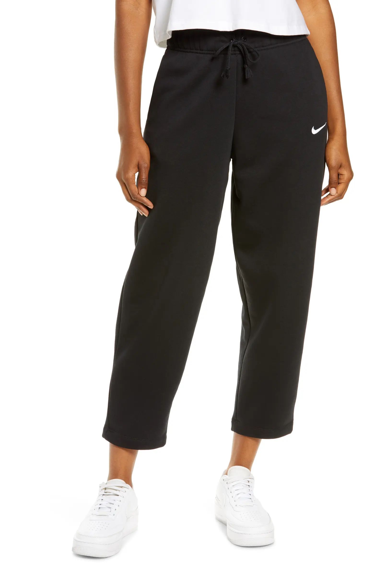 Sportswear Essentials Curve Ankle Pants | Nordstrom