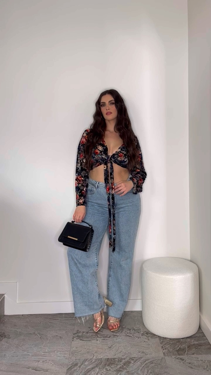 The perfect length jeans! Size up for oversized look. 5’8 

#LTKaustralia #LTKstyletip #LTKcurves