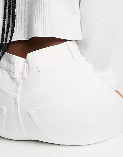 Pull&Bear mom jeans in white | ASOS (Global)
