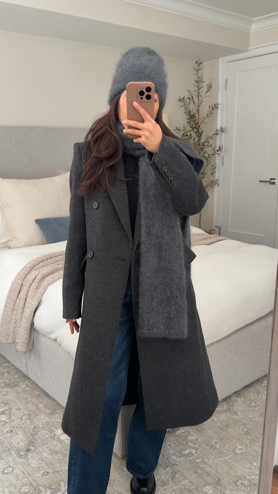 Brushed cashmere beanie and scarf are a luxe update on a classic gift. Each would make a lovely gift on their own, or pair them together for a chic and cozy gift set. Love that the brushed fluffy texture makes them a little more unique. I'm wearing both in the heather charcoal color

• Aritzia Constant coat xxs in Heather Charcoal. One of my favorite Aritzia coats - menswear inspired, very tailored slim fit cut with a thicker weight and lined. Sleeves are a bit long on petites.

• Aritzia Farrah hi-rise wide leg jeans sz 24 short - slightly loose at my waist. Flattering wide leg that is not overwhelming and good length for petites

@aritzia #aritziapartner

#LTKHoliday #LTKPetite #LTKGiftGuide