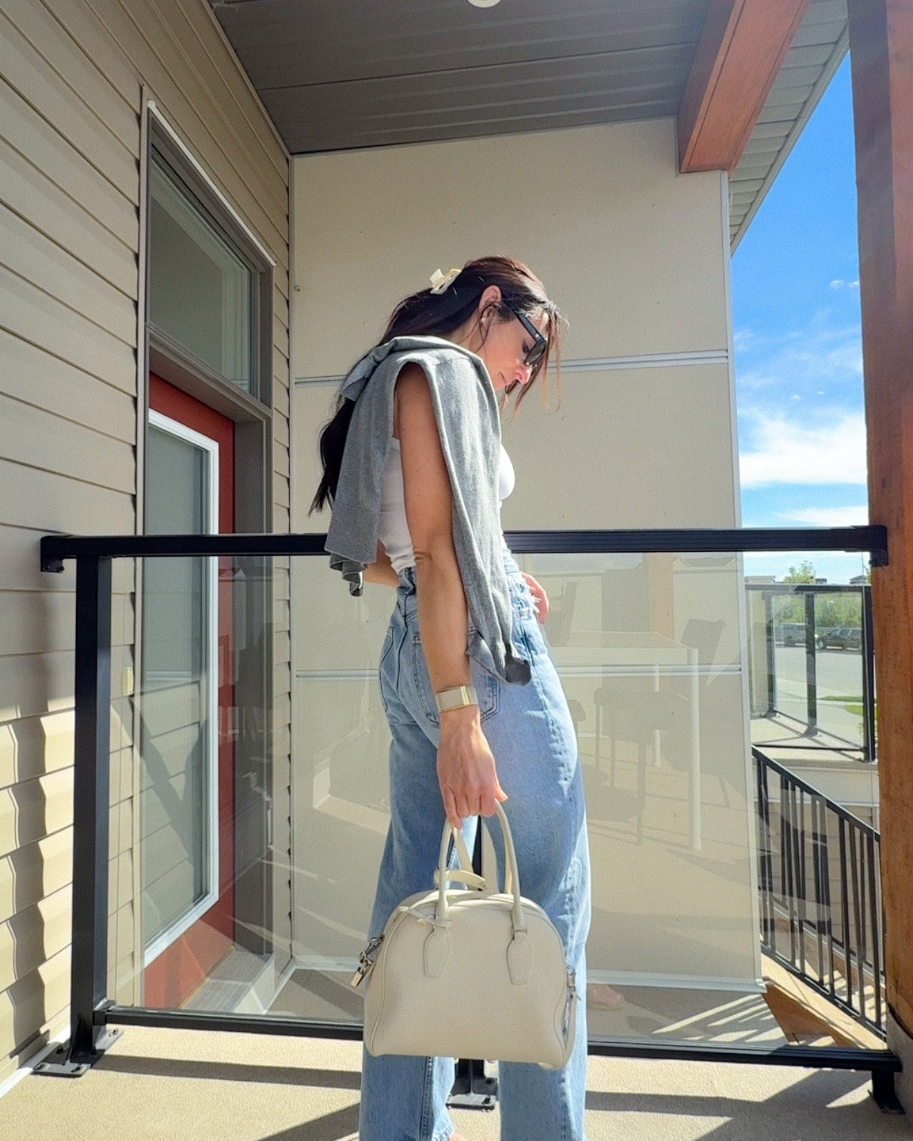 Outfit to transition to fall and denim I love 

These jeans sell out fast!

#LTKStyleTip #LTKItBag