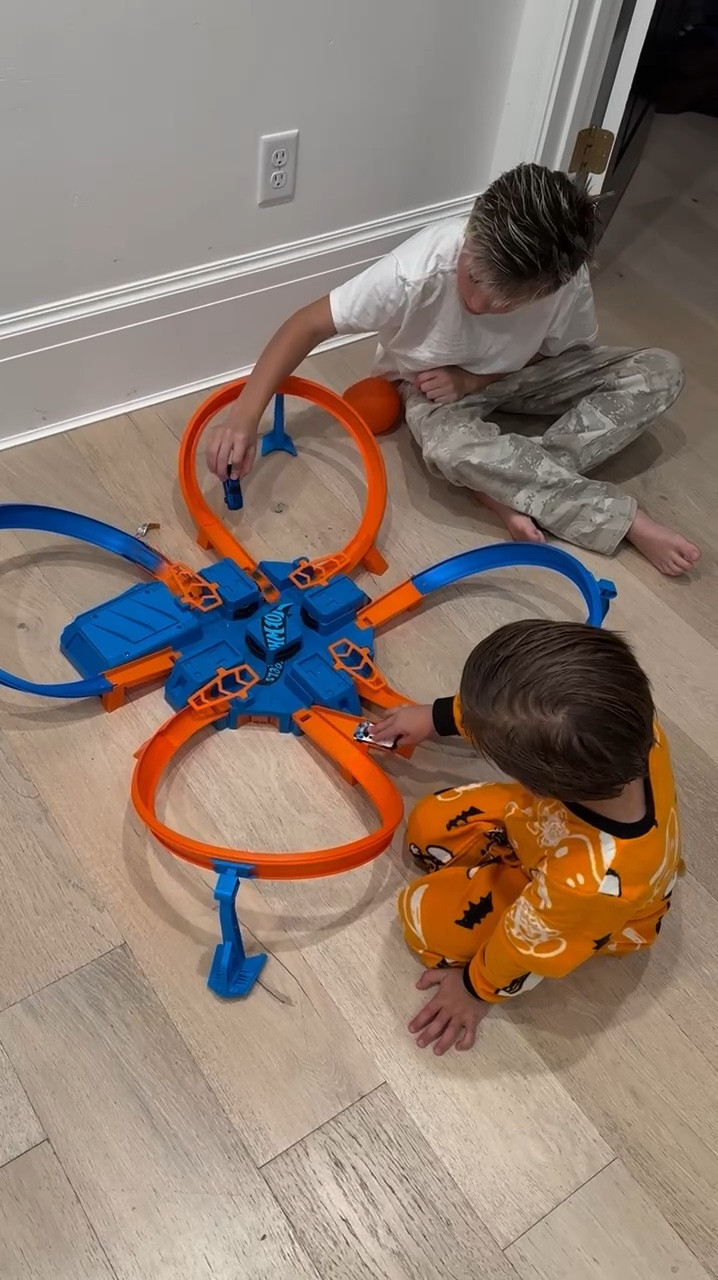 My boys are obsessed with this hot wheels track & it’s on sale for Amazon prime day!  Would make a great Christmas gift ❤️

Prime day sale, Amazon sale, kids gift, little boy gift, gift guide, hot wheels sale, boys birthday gift, boys Christmas gift, Amazon finds, Amazon kids, Christine Andrew 

#LTKKids #LTKxPrimeDay #LTKVideo