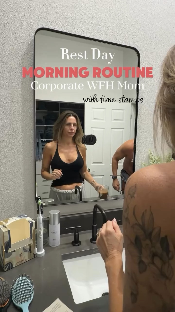 Incorporating ACTIVE rest days is what helps me stay consistent. 

Rest day doesn’t mean doing nothing. That’s what gets you stuck in the cycle of not wanting to do anything at all. 

Sleeping in just a little bit (if I can 🙃) instead of sleeping until the last second to rush to get ready for work, walking and stretching so that I’m still moving my body. It’s still a slower morning without completely dropping my routine. 

Save this if you need the reminder that rest days are part of the plan too. 

🤍 Tiffany 

#morningroutines #grwm #wfhmom #restday #grwmreel