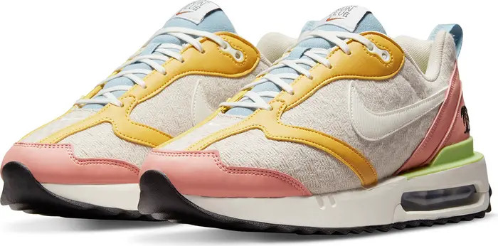 Nike Air Max Dawn SE Sneaker | Nordstrom | Nordstrom