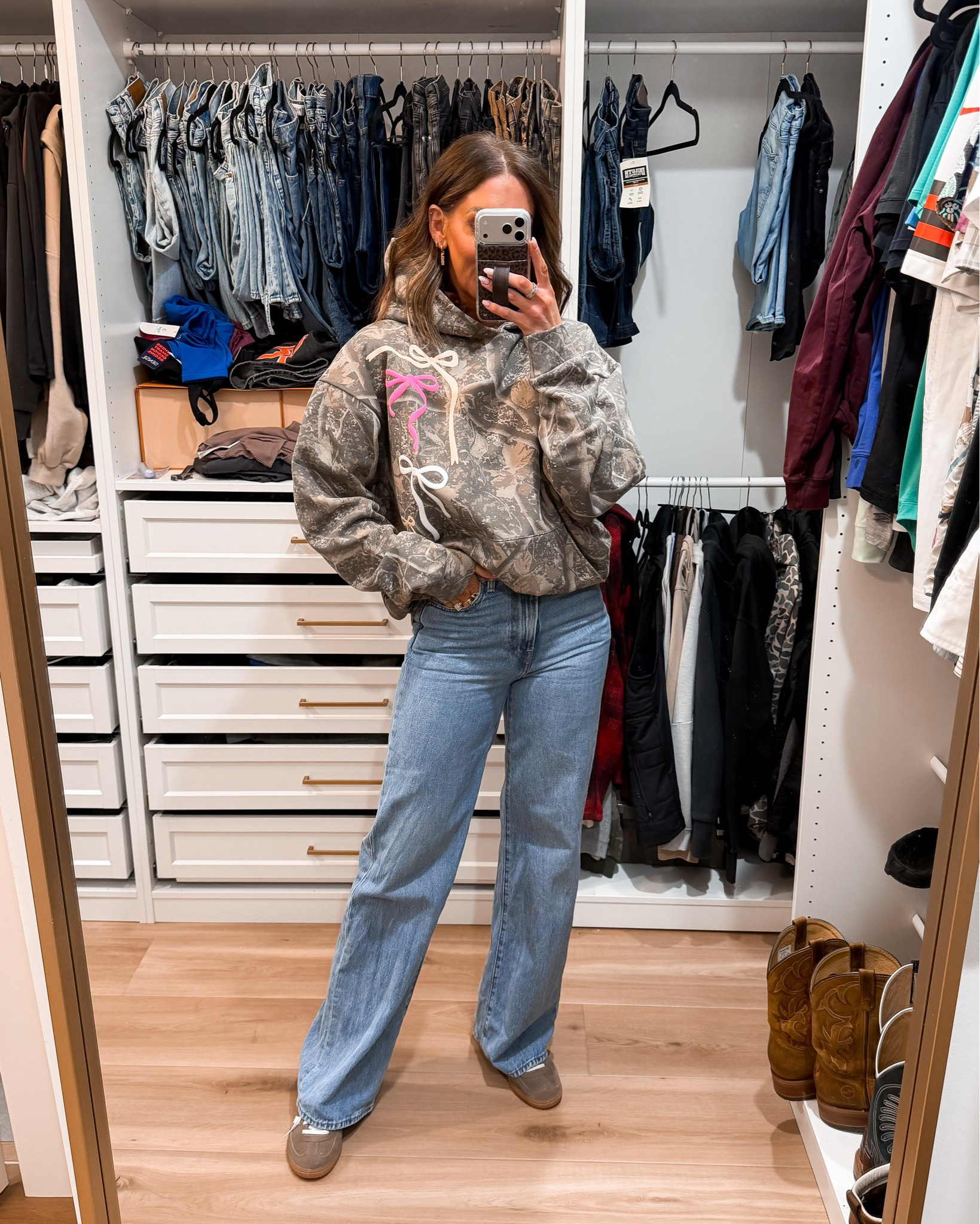 Sweatshirt-large
Jeans-26x34
Sneakers-size down 1/2 size

#LTKSaleAlert #LTKTall #LTKootd