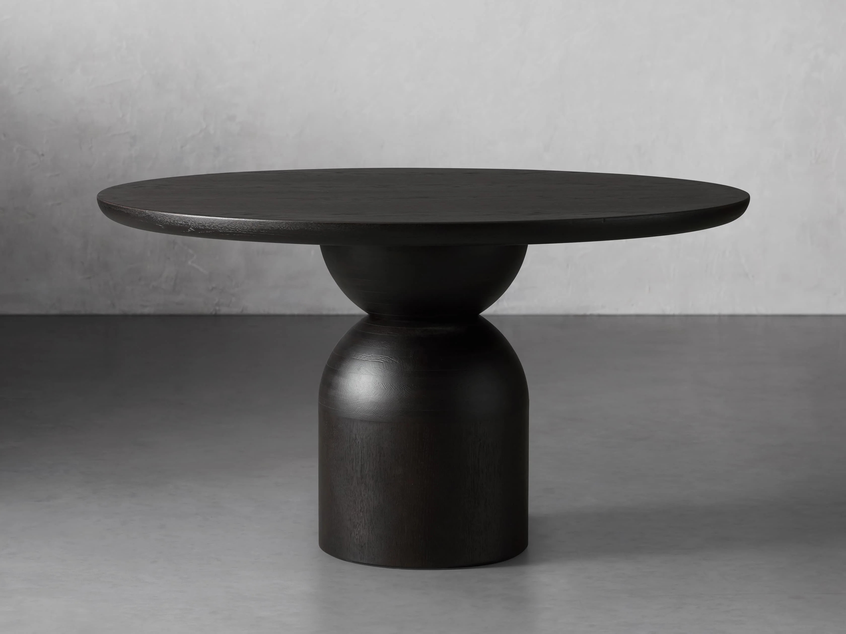 Perth Round Dining Table | Arhaus