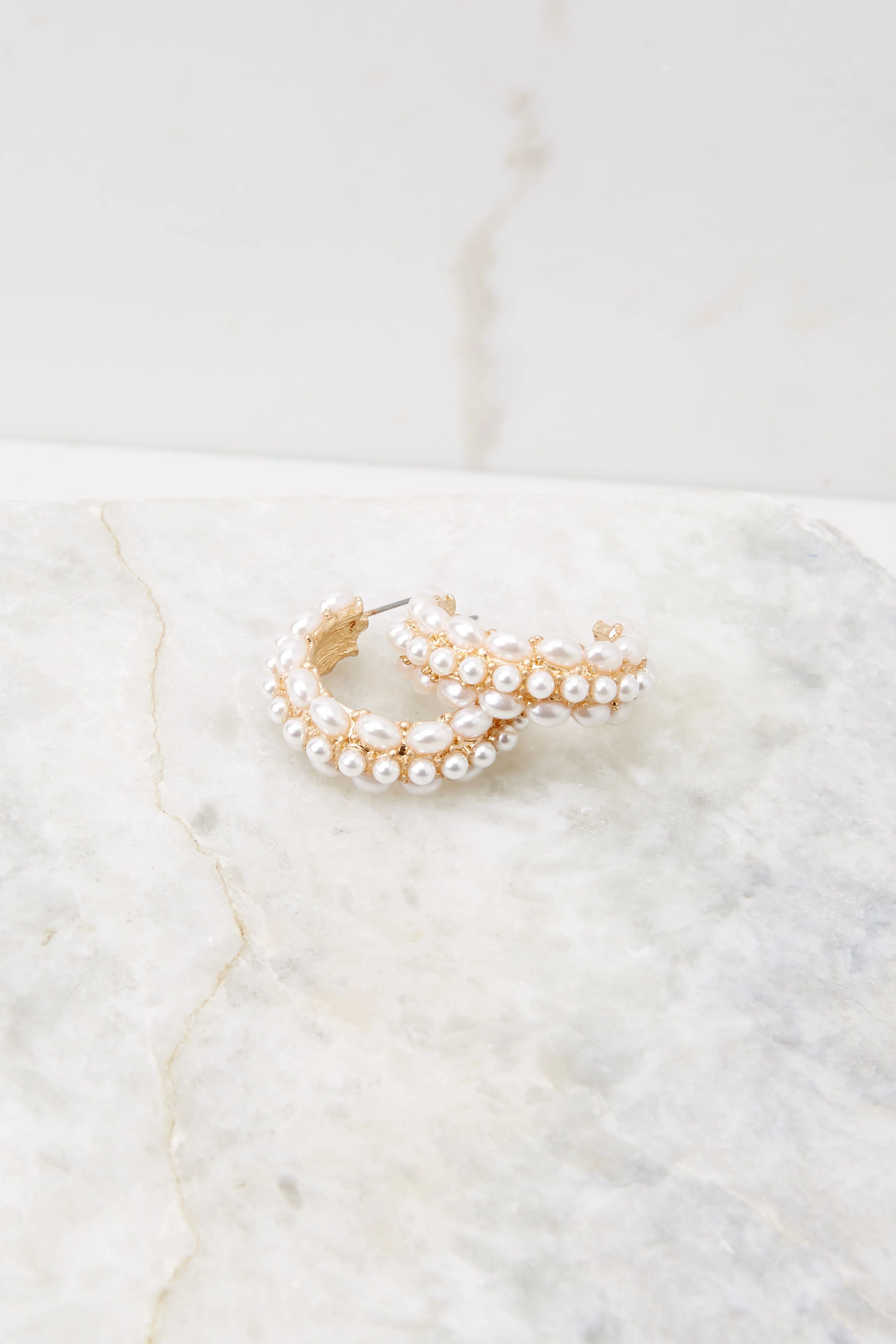 Feeling First Class Gold Pearl Hoops | Red Dress 