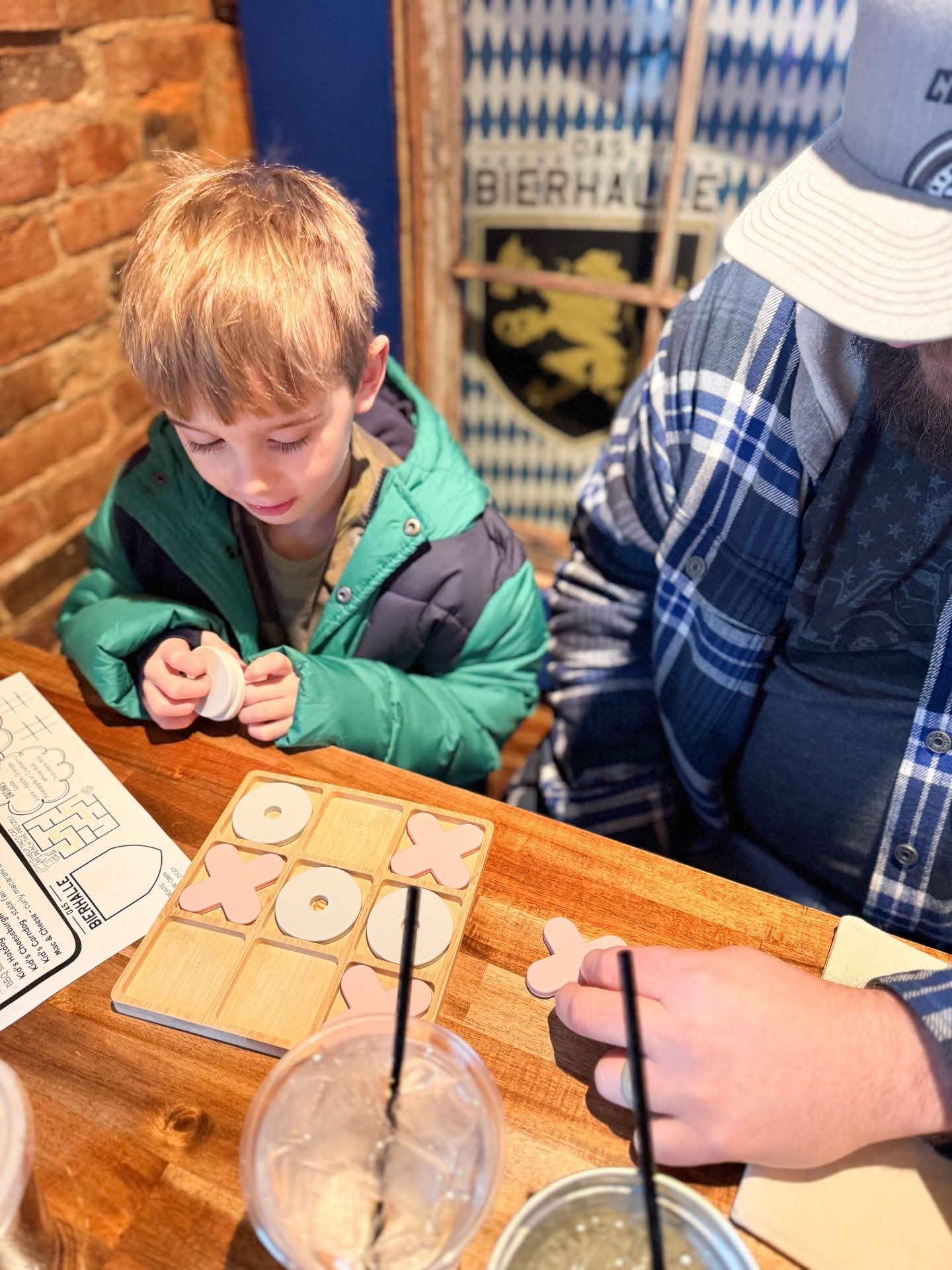Mealtime out is always a tic tac toe competition!  We have two of these @callaandfriends tic tac toe sets and they are for restaurants, waiting rooms or just a classic game night at home!

Who do we think won? Ryan or Dad? 

Shop @callaandfriends and use code COLLINS10 to save! 

#callaandfriends #onthego #tictactoe #fatherandson