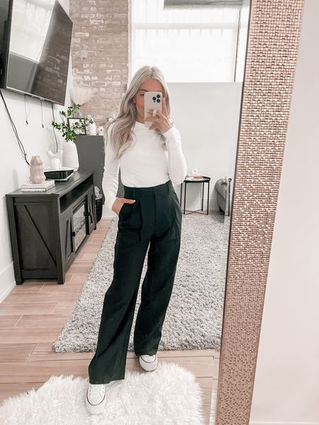 Abercrombie style 
Tailor pants
Trousers
Long sleeve 
Converse 
Work outfit idea
Casual outfit 
Casual work outfit 
Comfy casual
Teacher style
Maternity
Straight pants 
Spring outfit 


#LTKworkwear #LTKFind #LTKSale