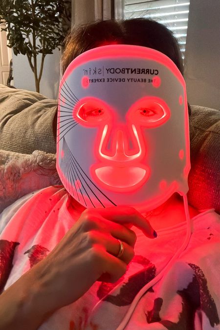 $50 off CurrentBody LED mask at @qvc.  FDA-cleared and have won awards from InStyle and Glamour.  New customer code WELCOMEQ15 for $15 off.  #loveqvc #ad

#LTKbeauty #LTKover40 #LTKGiftGuide