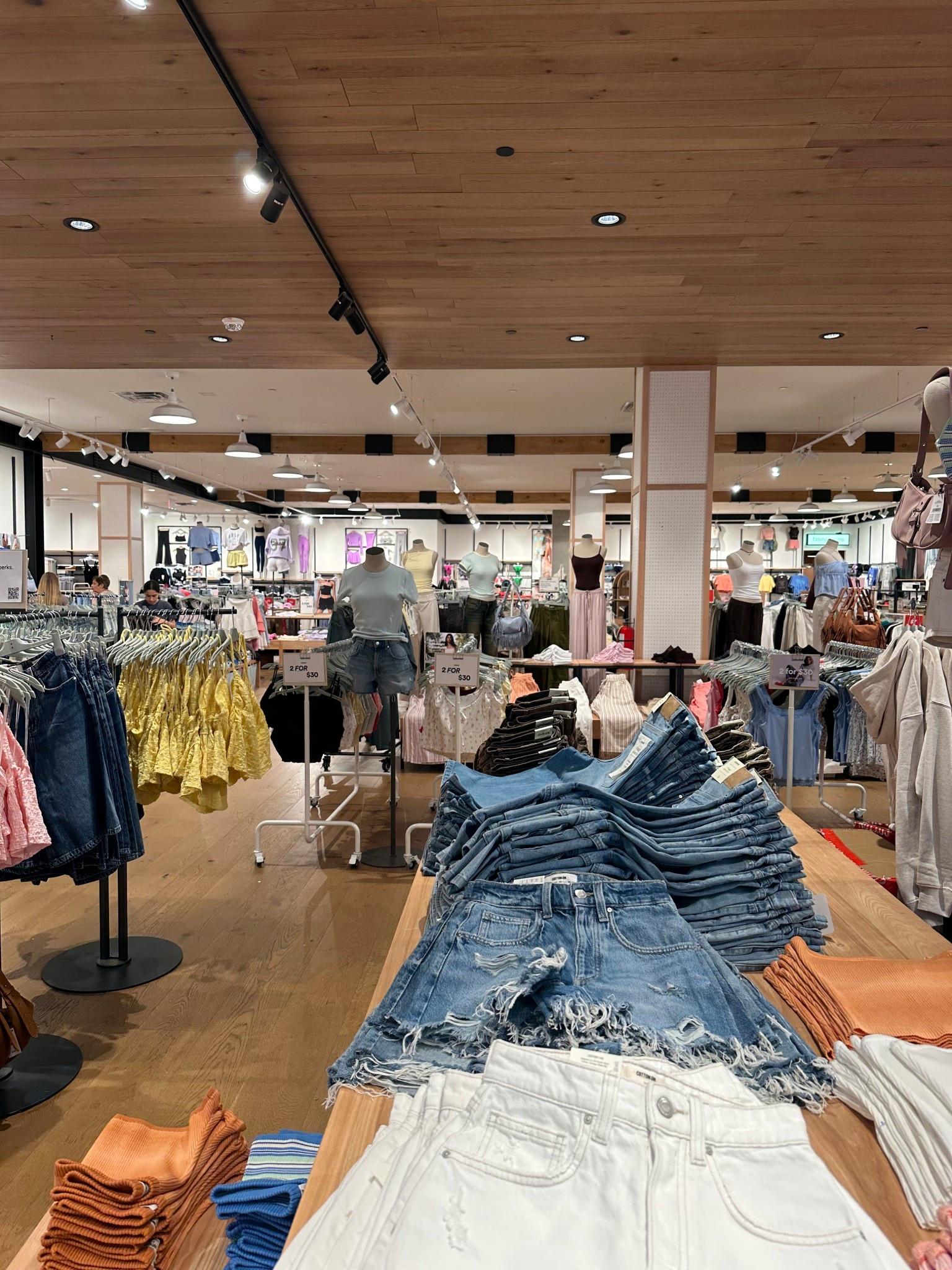 SHOPPING HAUL LINKS

#LTKSeasonal #LTKSummerEdit #LTKStyleTip