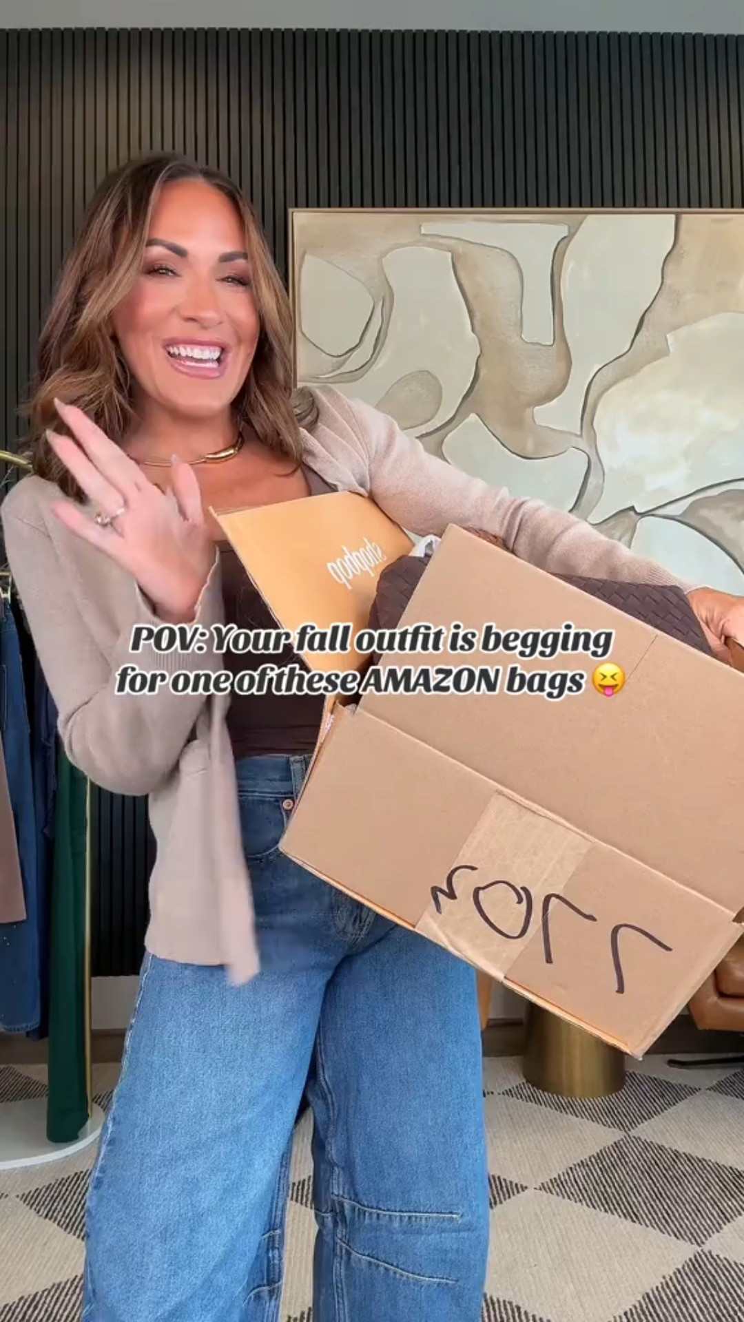 Suede lovers, this one’s for you 🤎

From luxe real suede to budget-friendly faux!!

I found all the Amazon gems so you can snag your perfect bag no matter your price point. The styles are too good to gatekeep.

#amazonfashion #fallbags #petitefriendly #amazonfinds #fallstyleinspo 


#LTKItBag #LTKSeasonal #LTKStyleTip